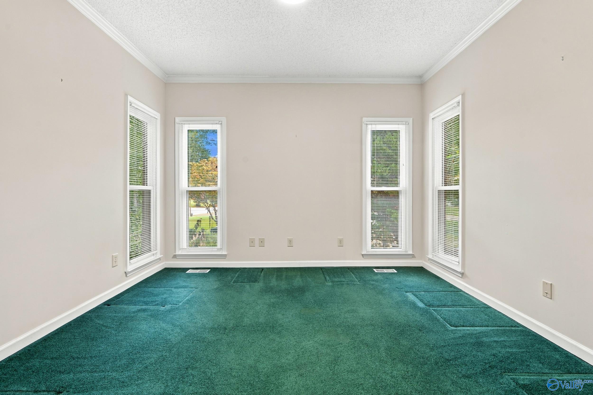 134 Oakhurst Drive