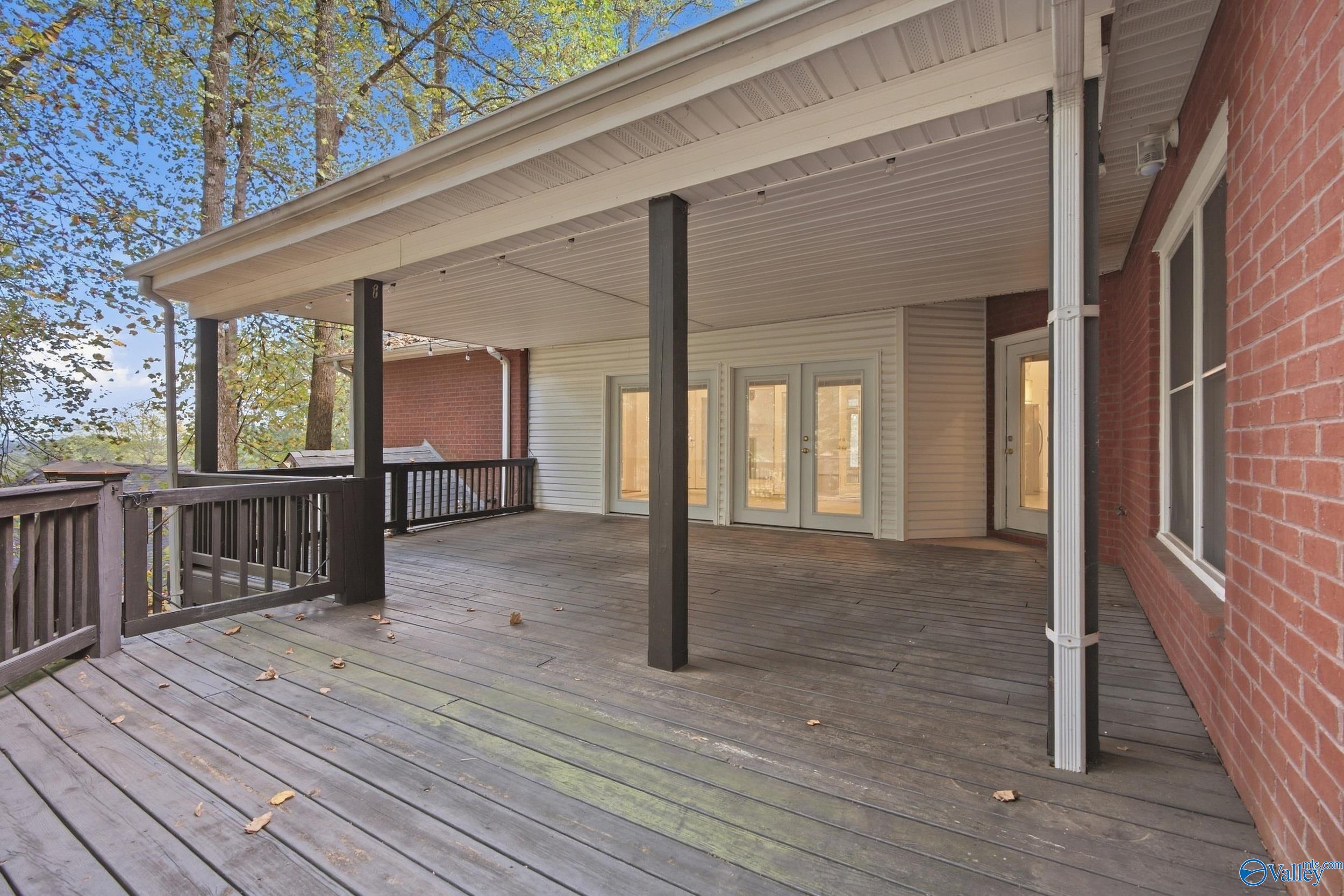 315 Mossy Oak Drive