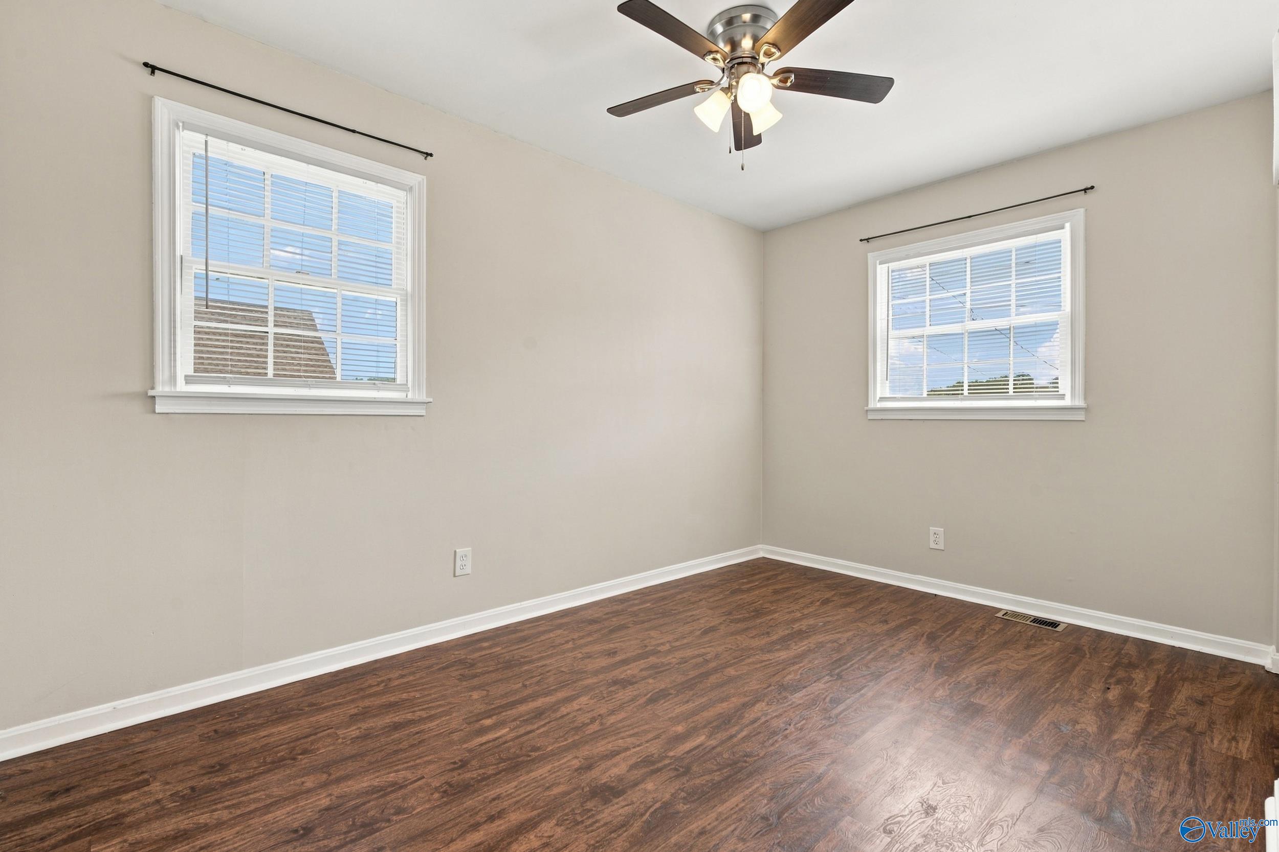 3604 NW Stag Run Drive