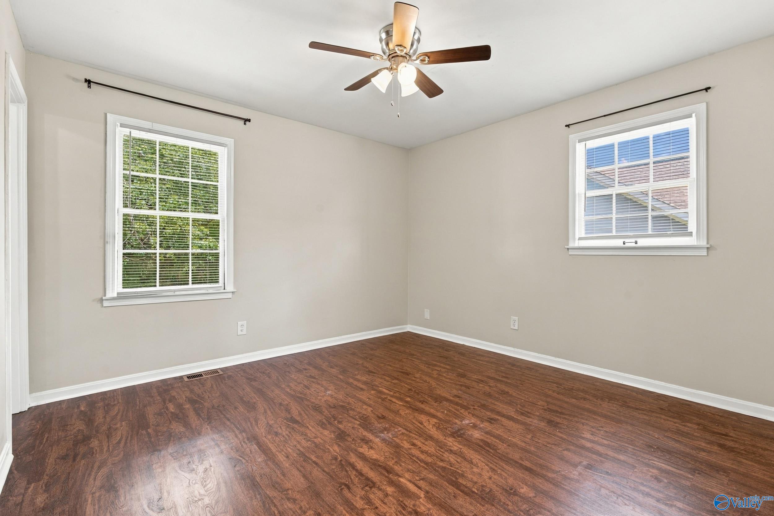 3604 NW Stag Run Drive
