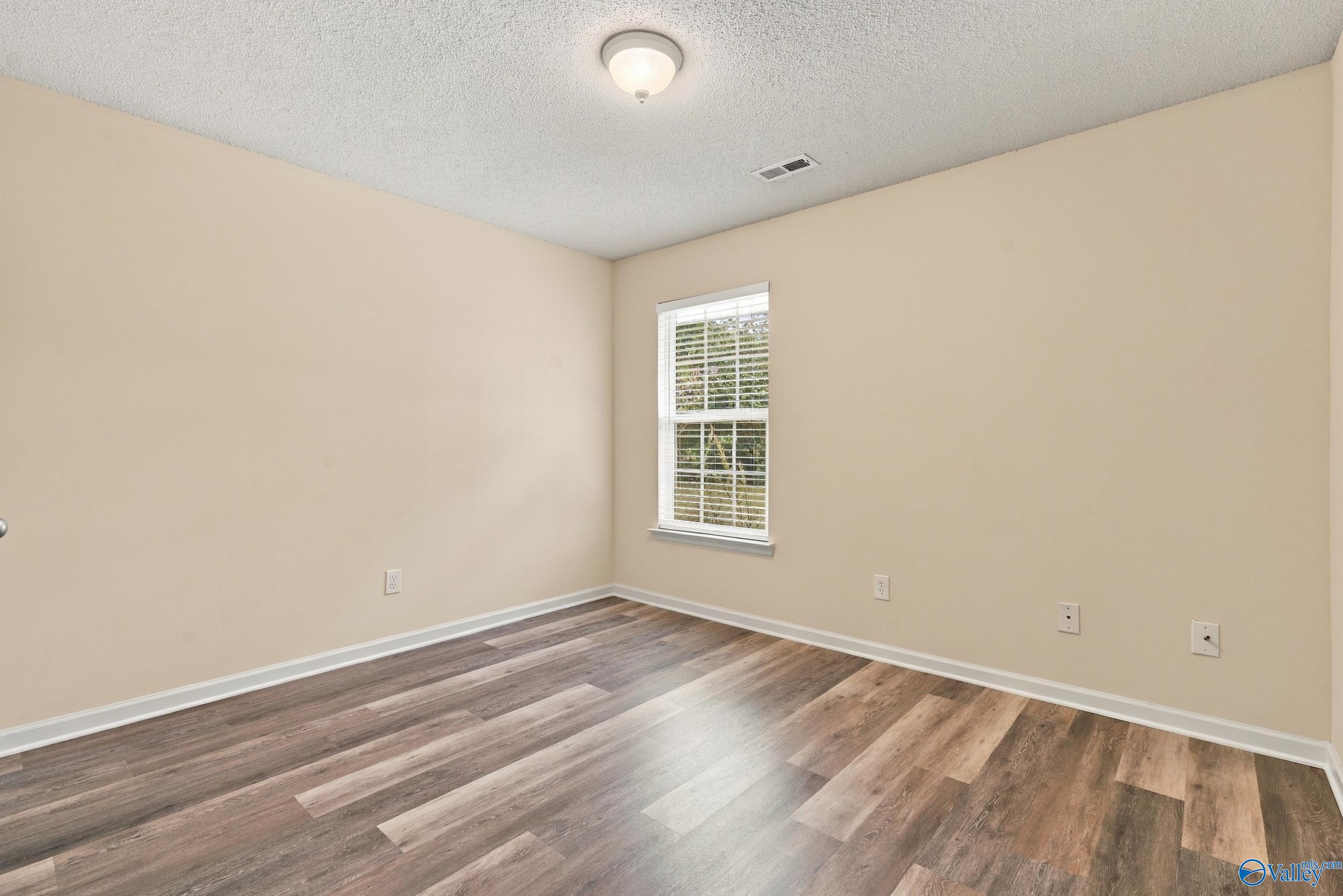 203 Silver Breeze Court