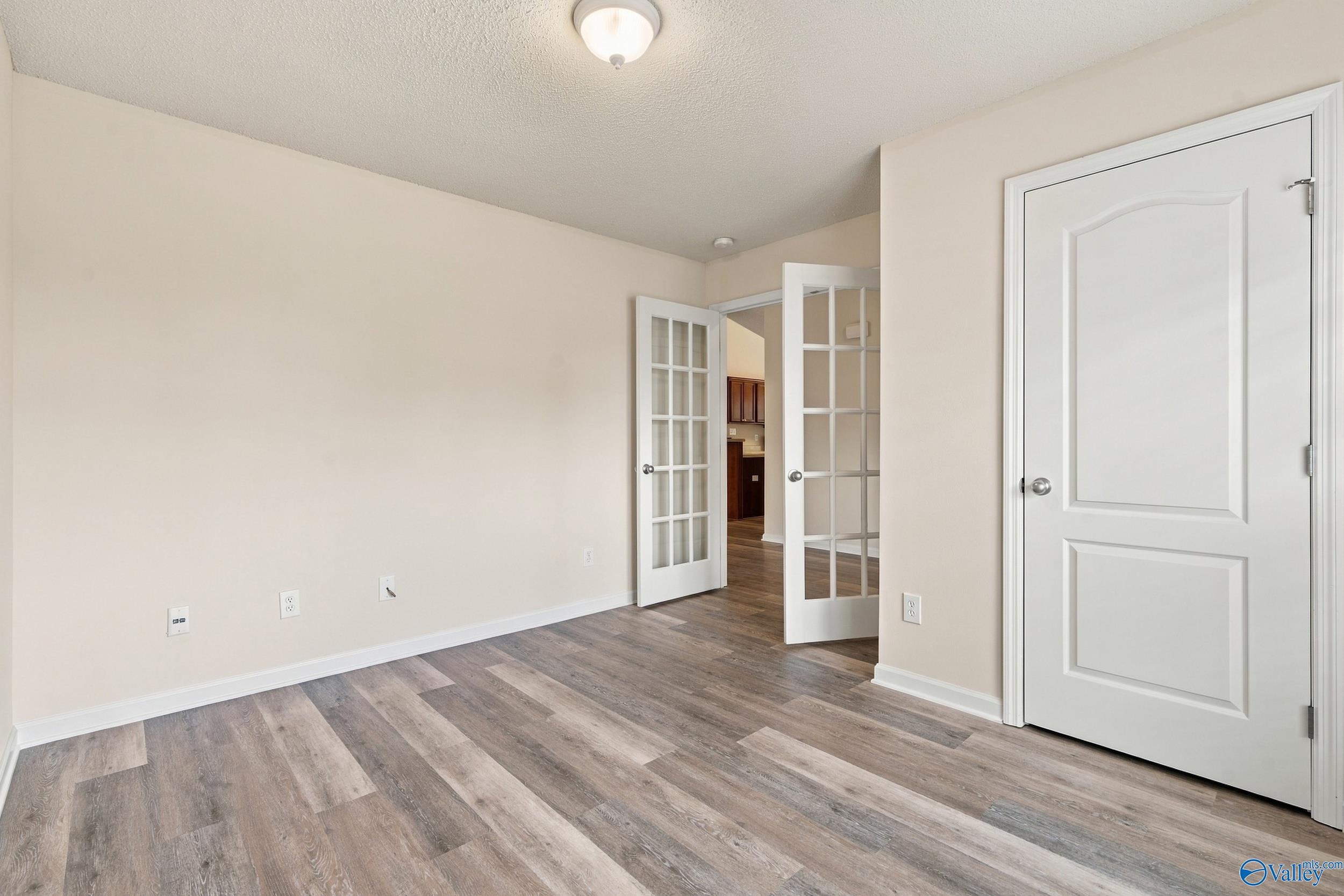 203 Silver Breeze Court