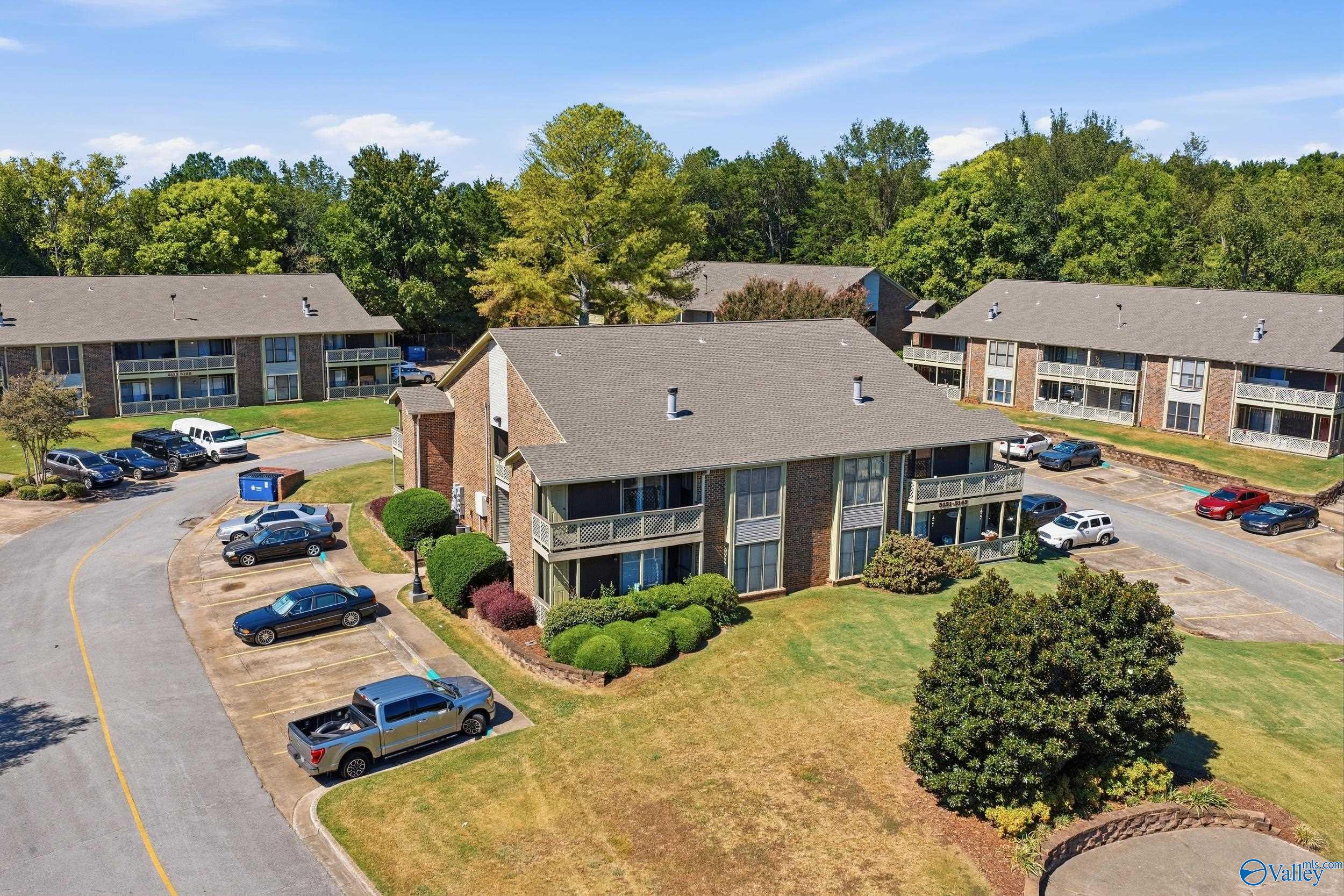 5143 Seven Pine Circle