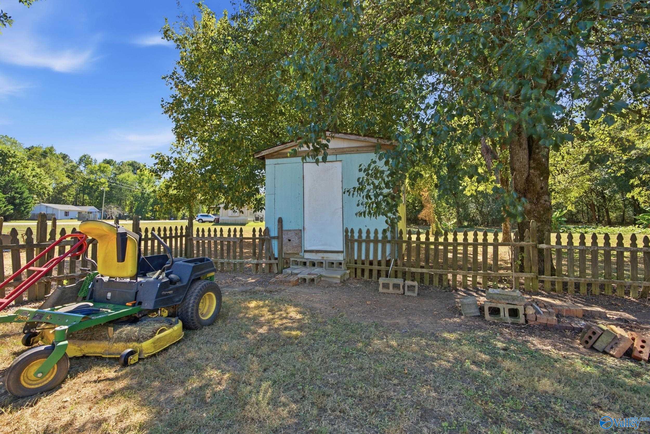 24621 Wagon Trail