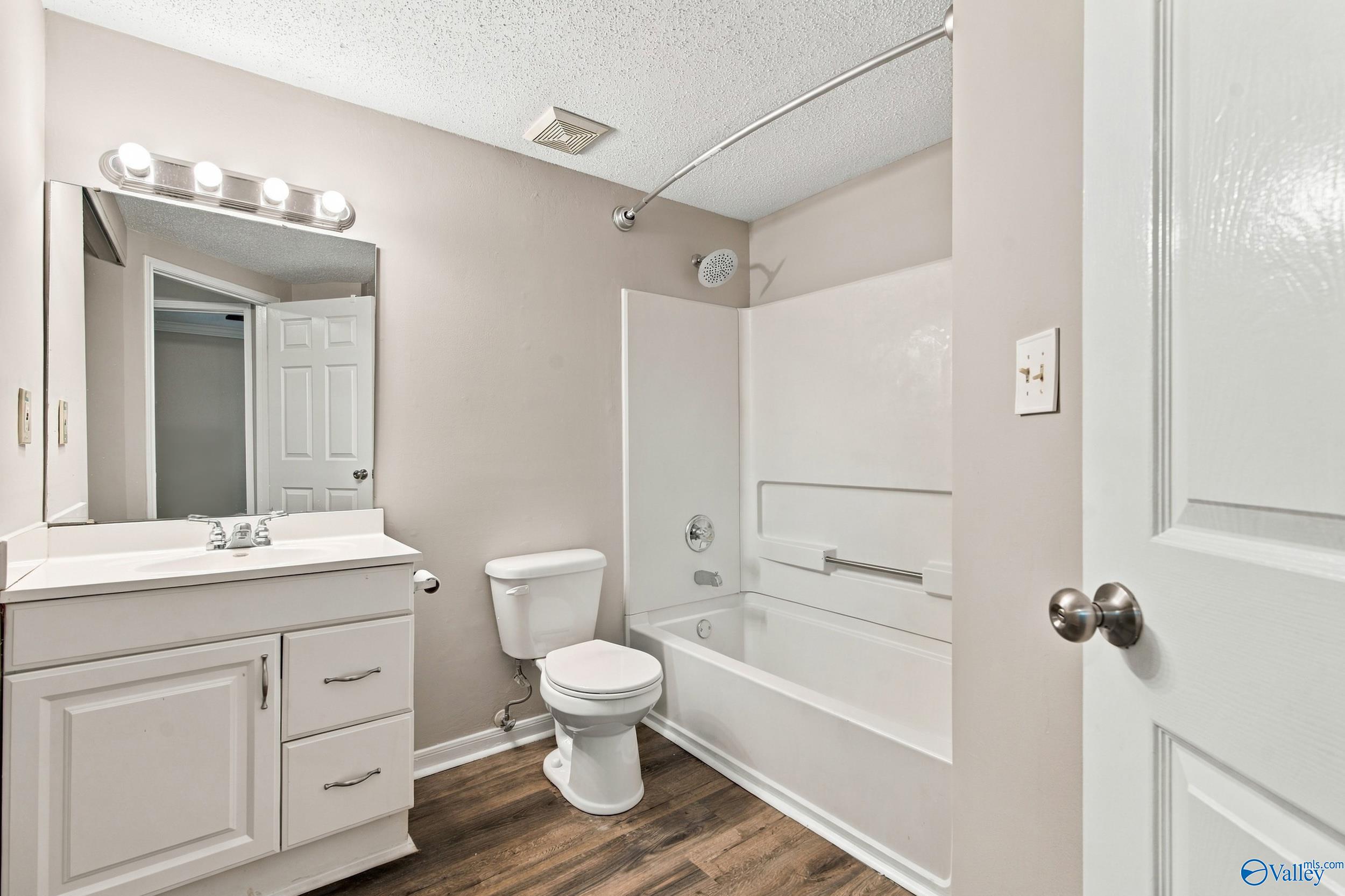 1155 Old Monrovia Road # 5M