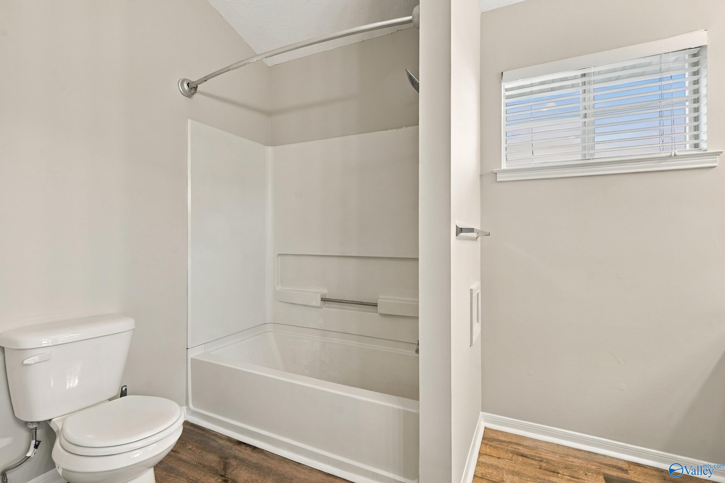1155 Old Monrovia Road # 5M