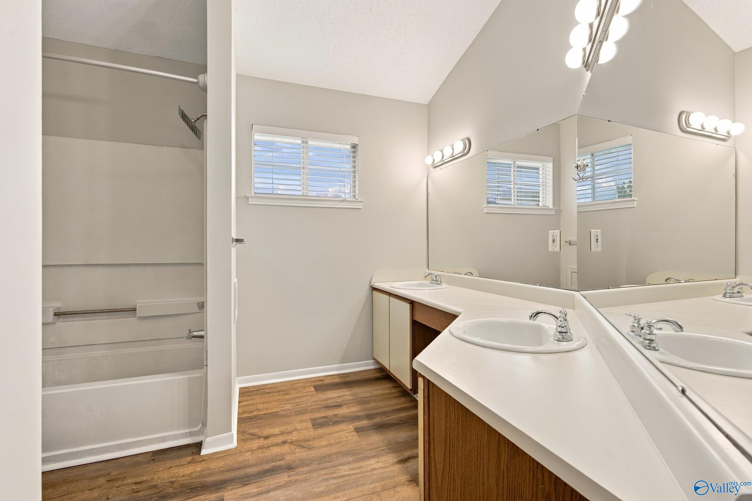 1155 Old Monrovia Road # 5M