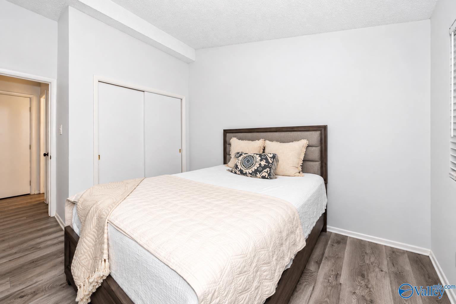 2220 Colony Drive # 2220