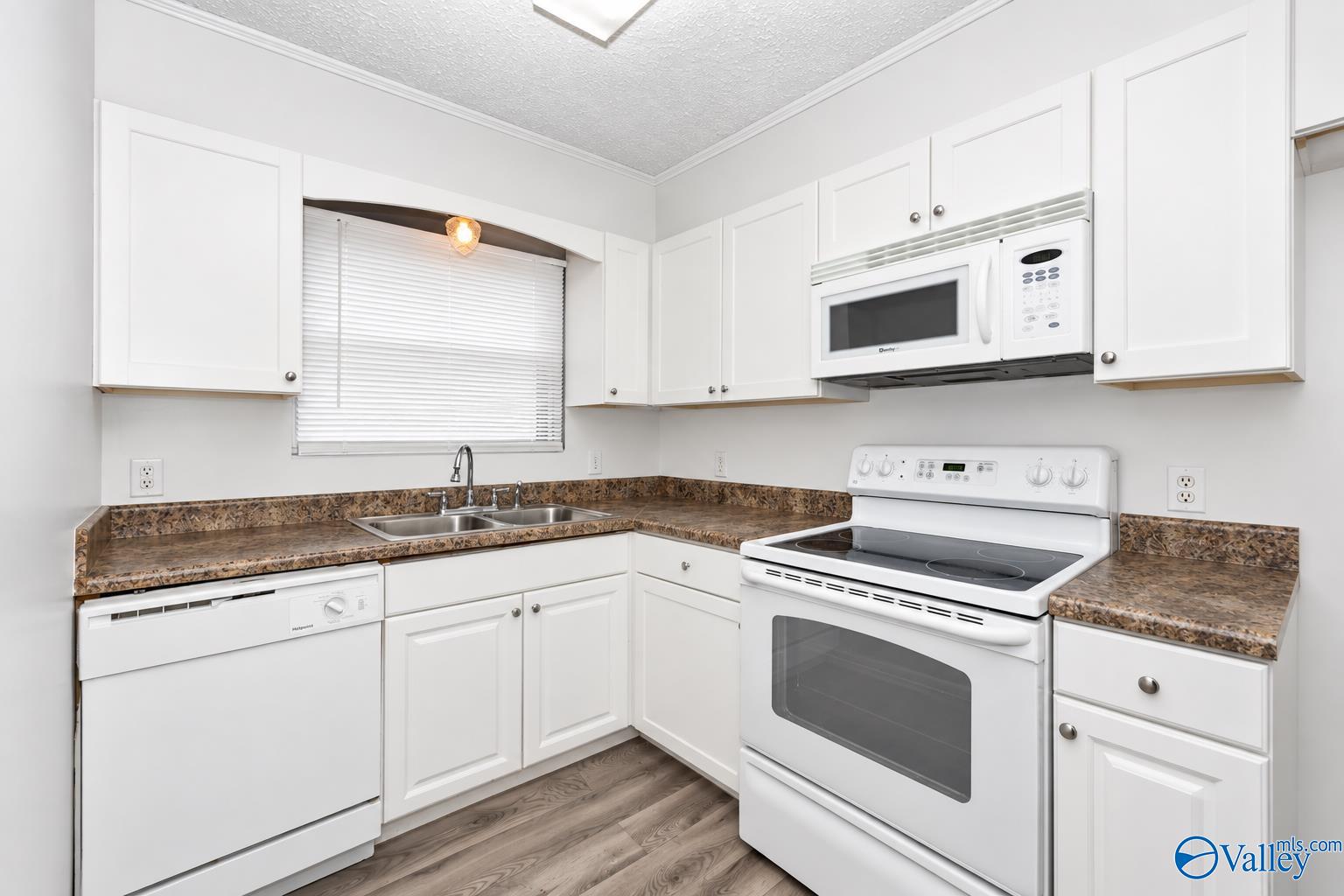 2220 Colony Drive # 2220