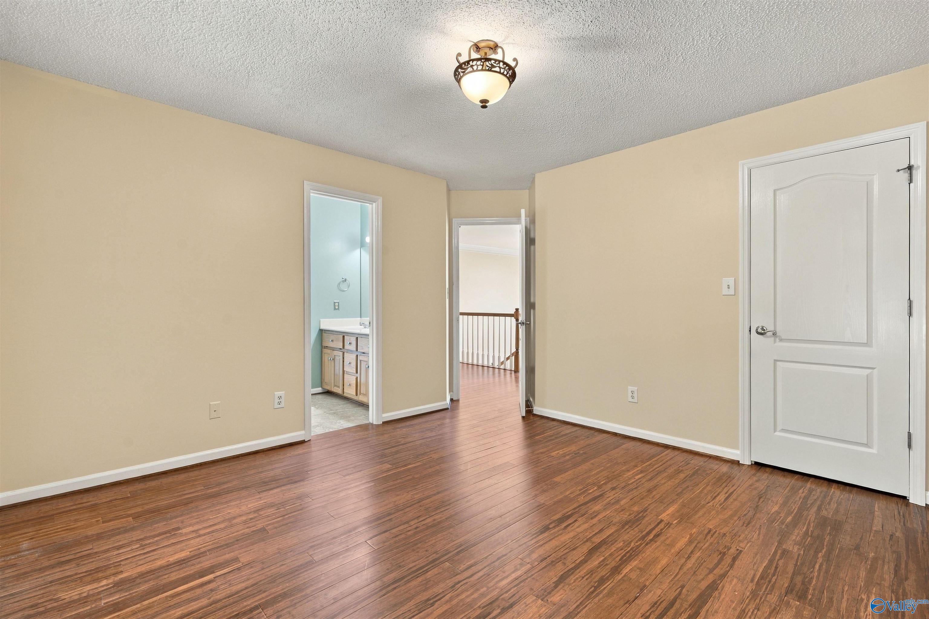 134 Windingham Drive NW