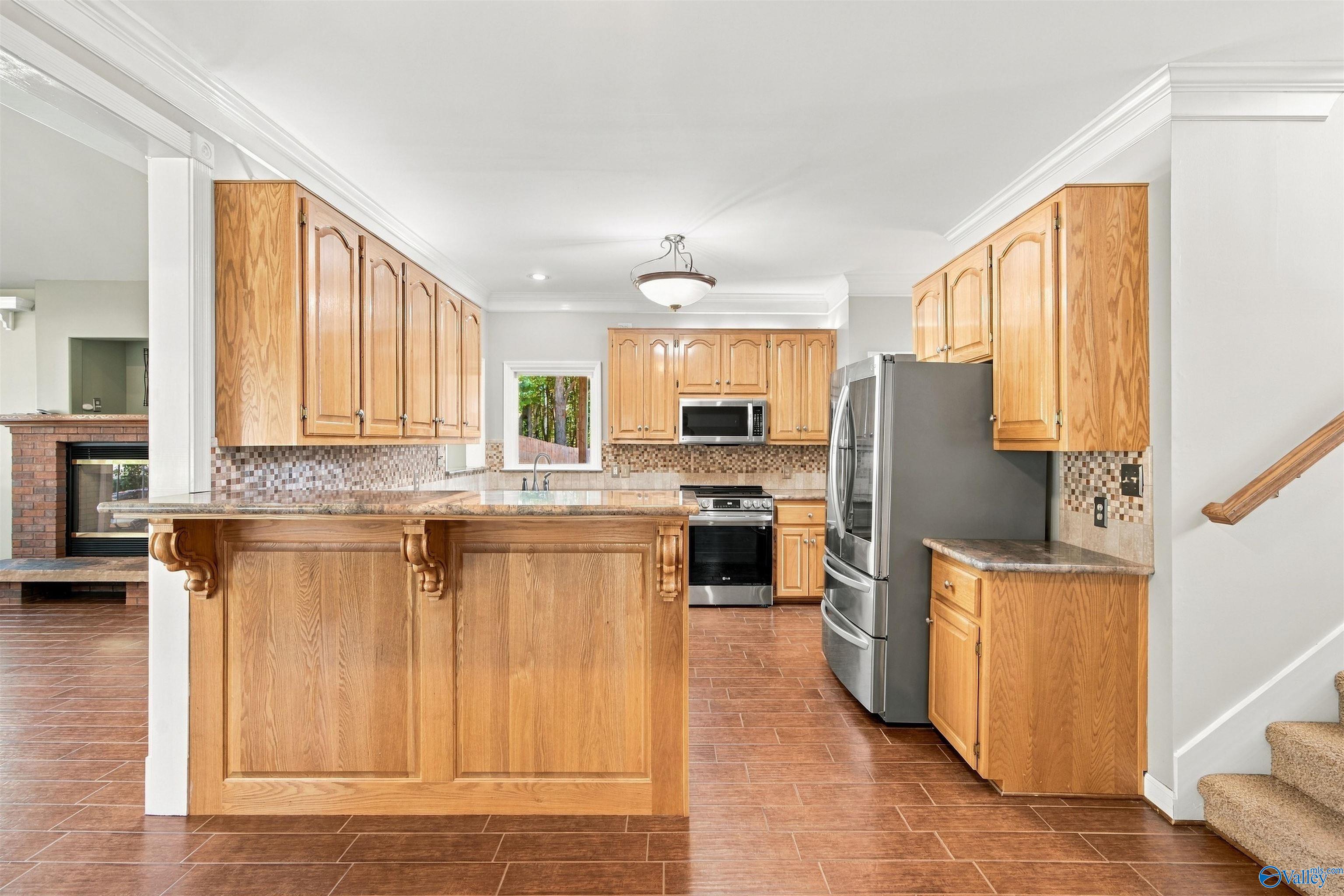 134 Windingham Drive NW