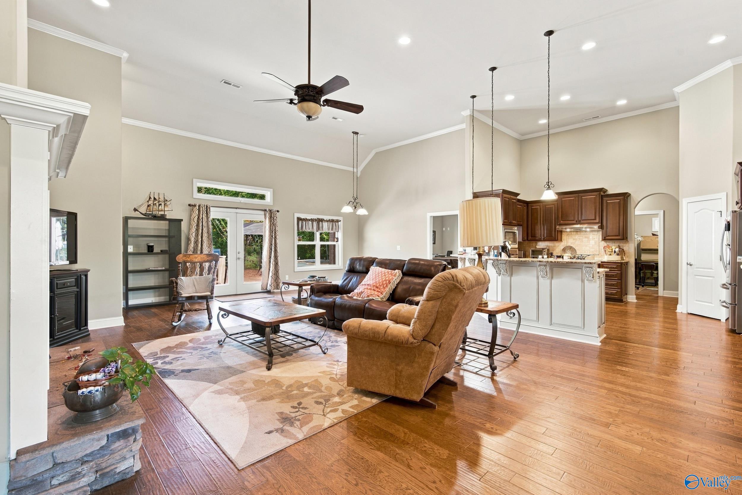107 Tall Grass Circle