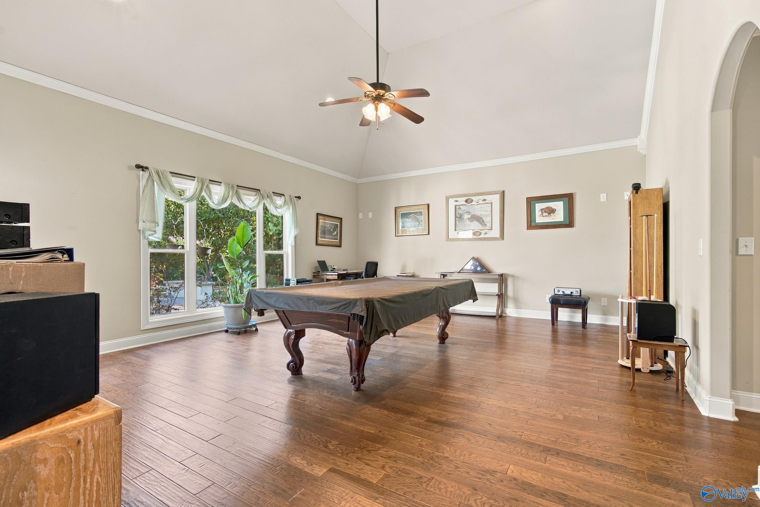 107 Tall Grass Circle