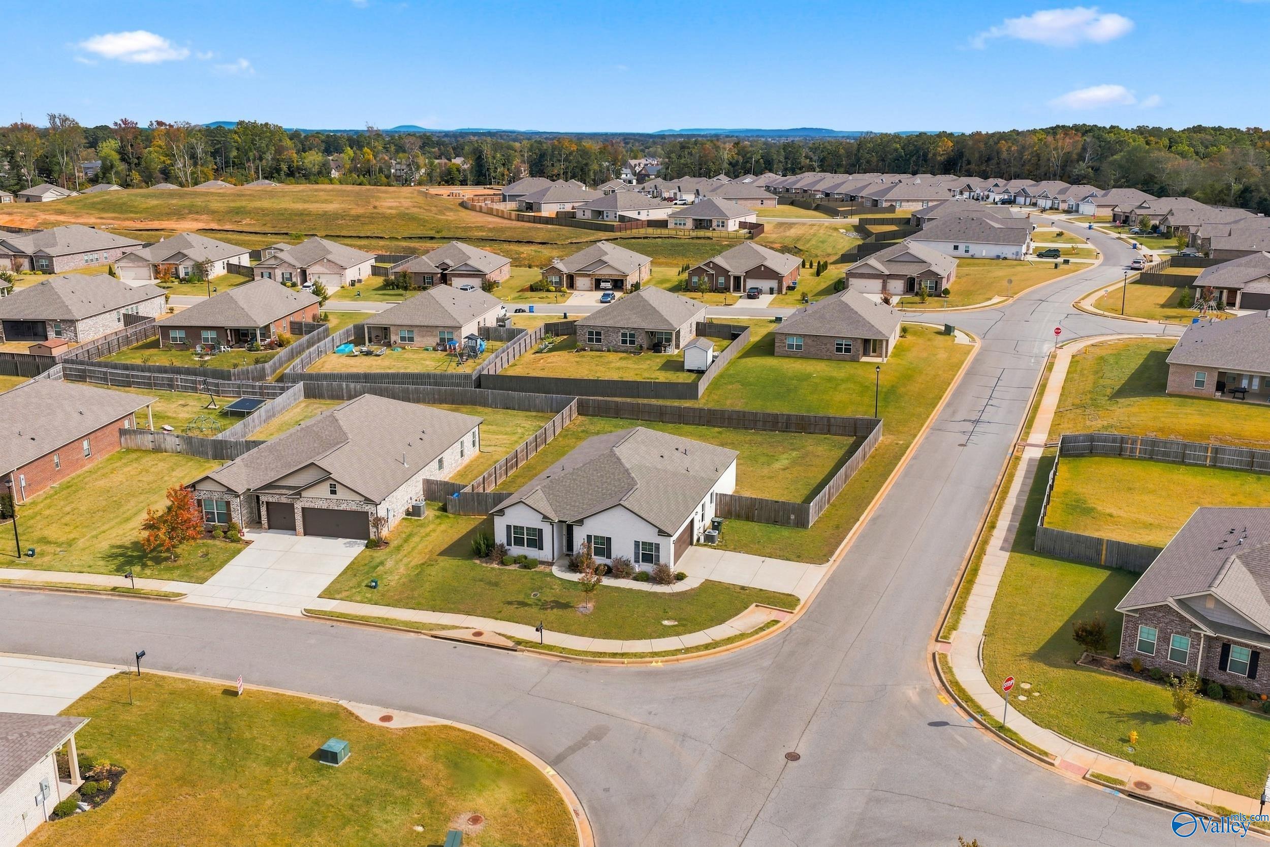 13928 Lannister Lane