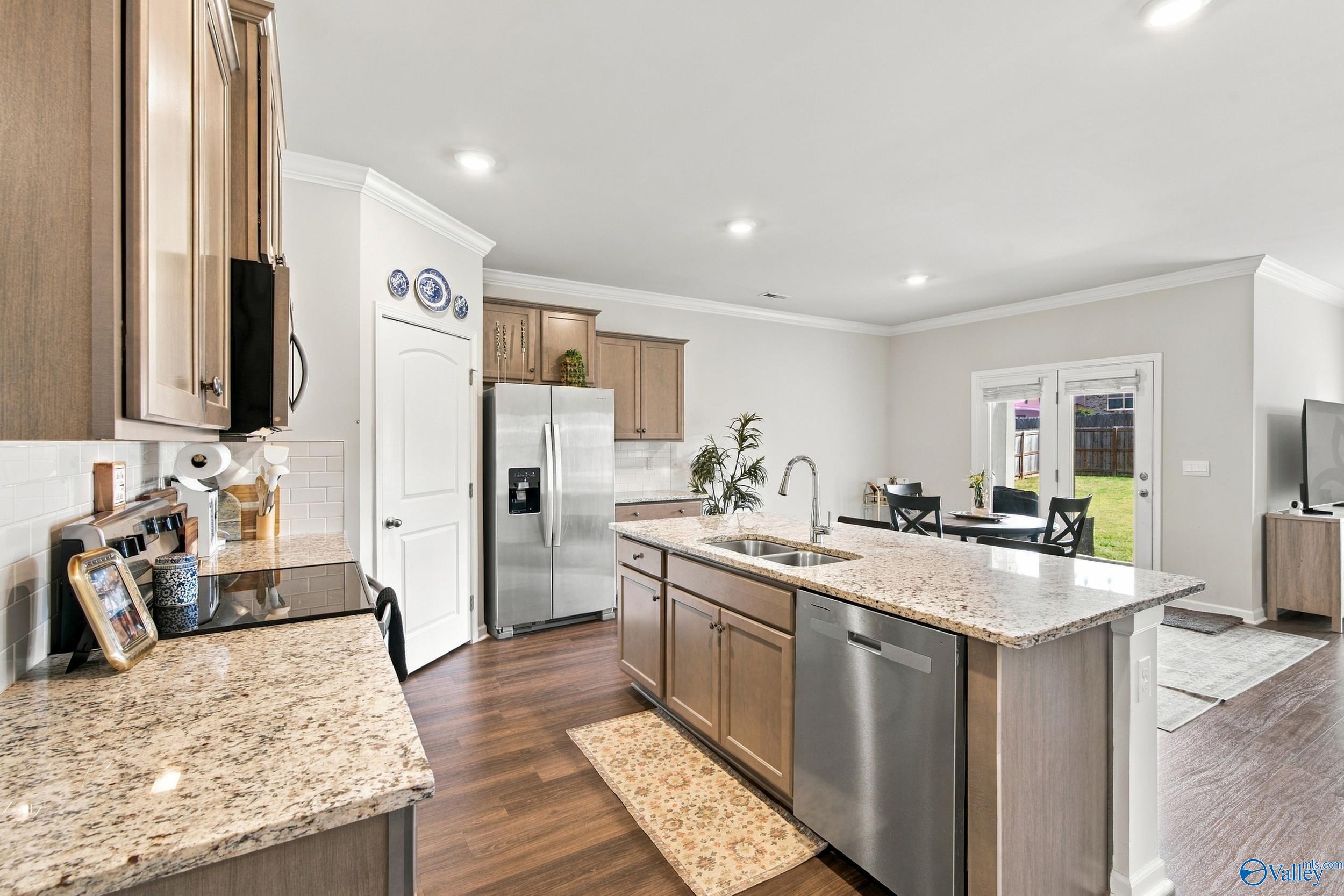 13928 Lannister Lane