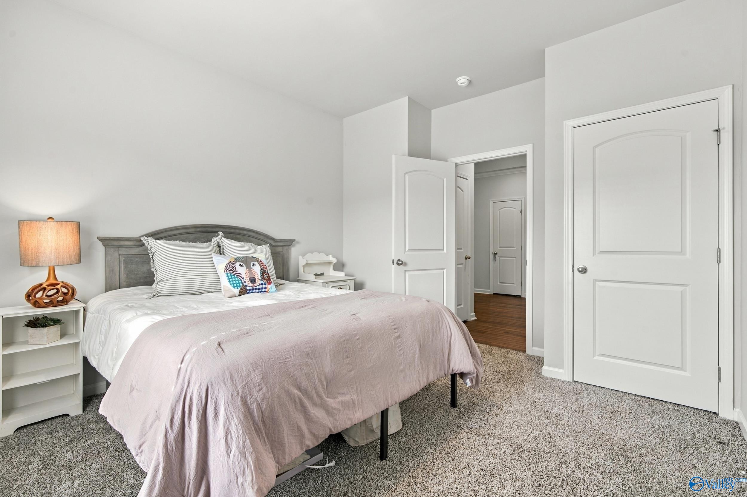 13928 Lannister Lane