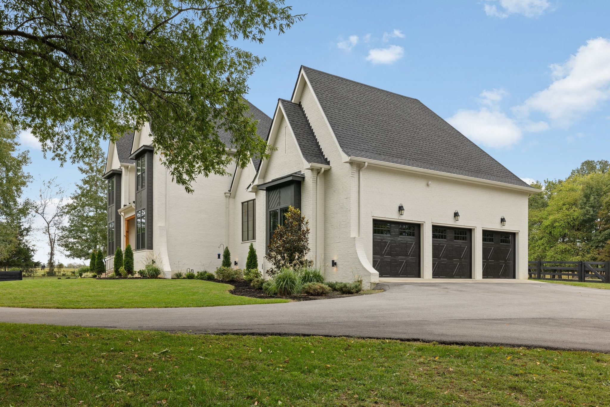 4898 Charles Dorris Rd