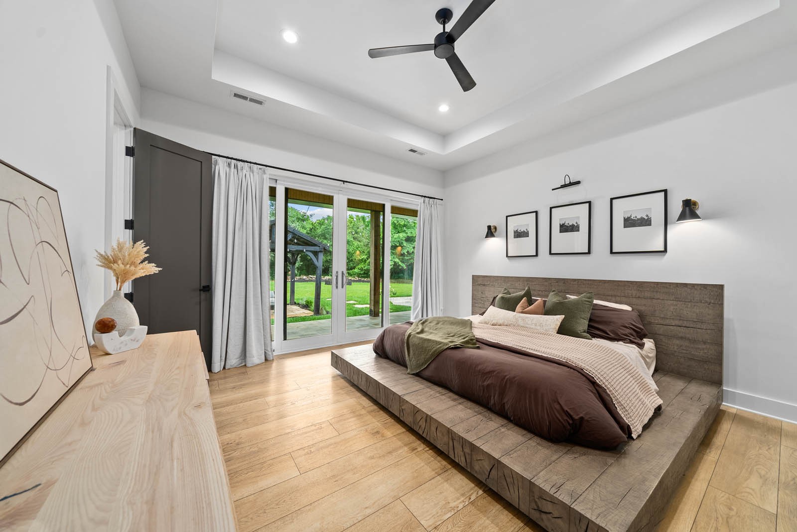 1240 John Windrow Rd