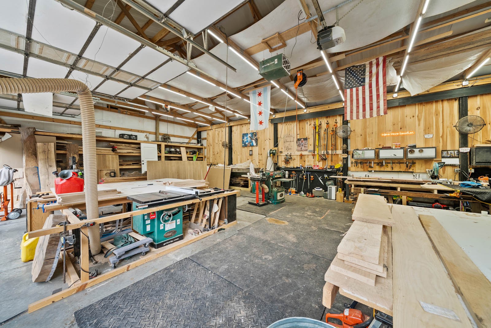 1240 John Windrow Rd