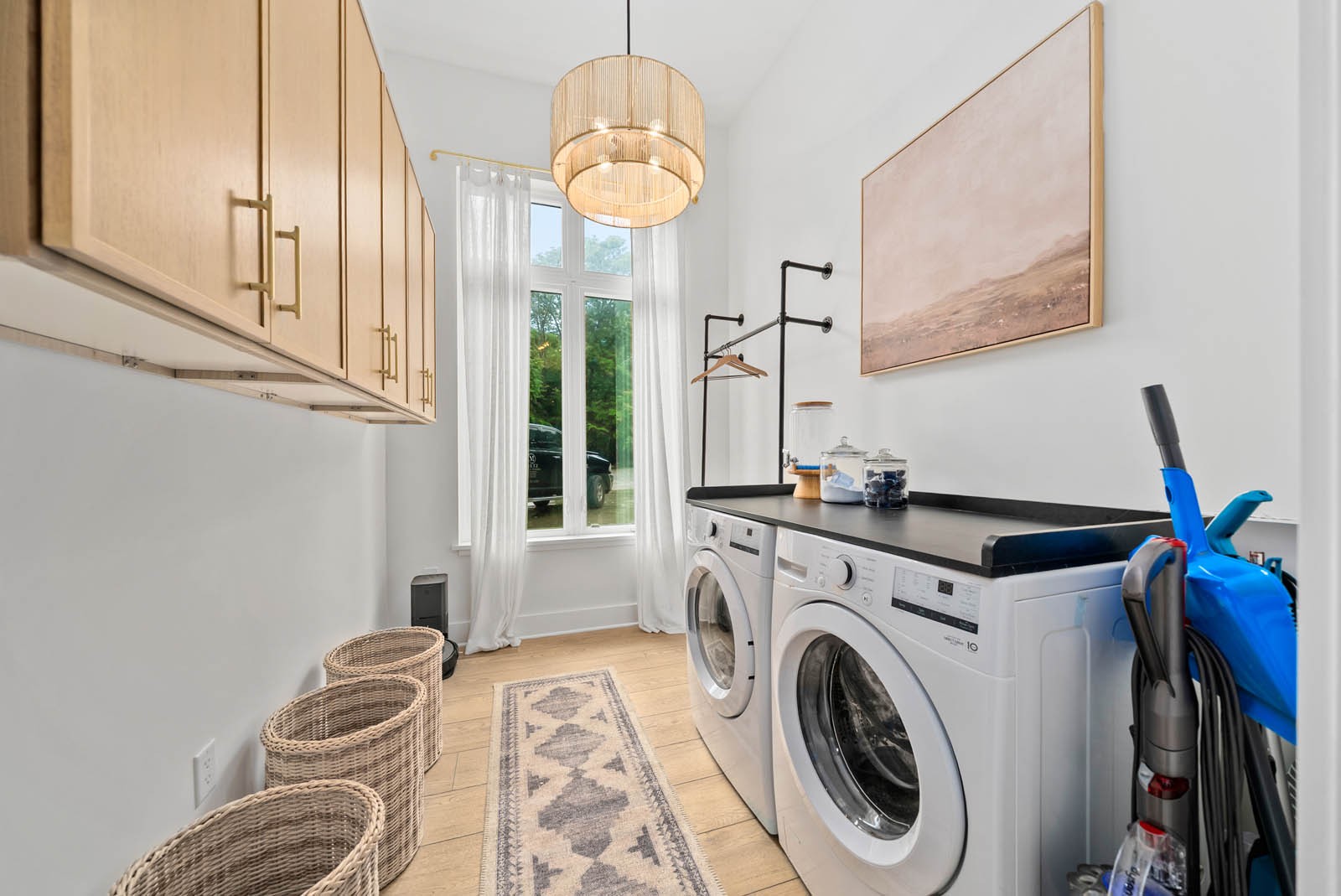 1240 John Windrow Rd