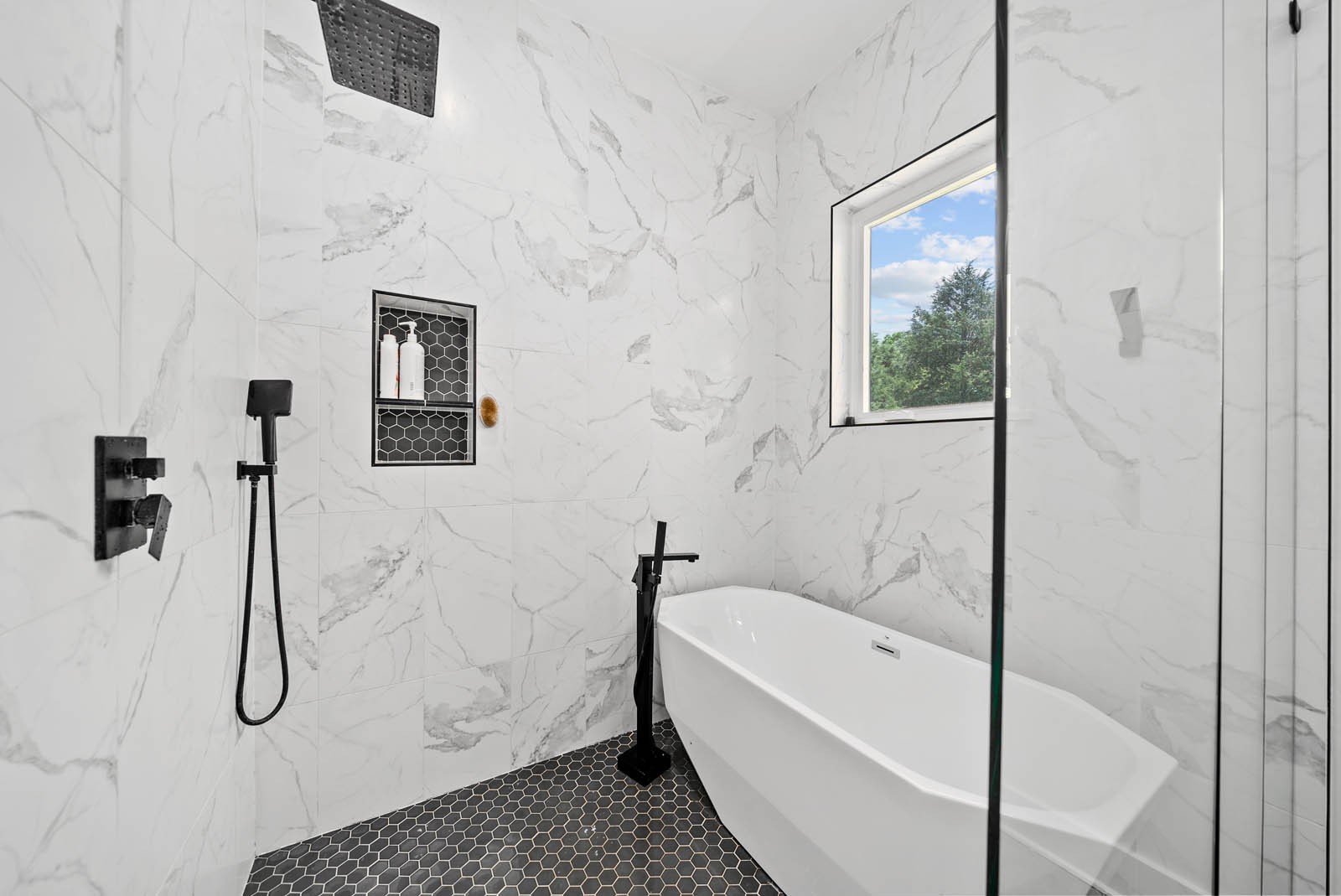 1240 John Windrow Rd