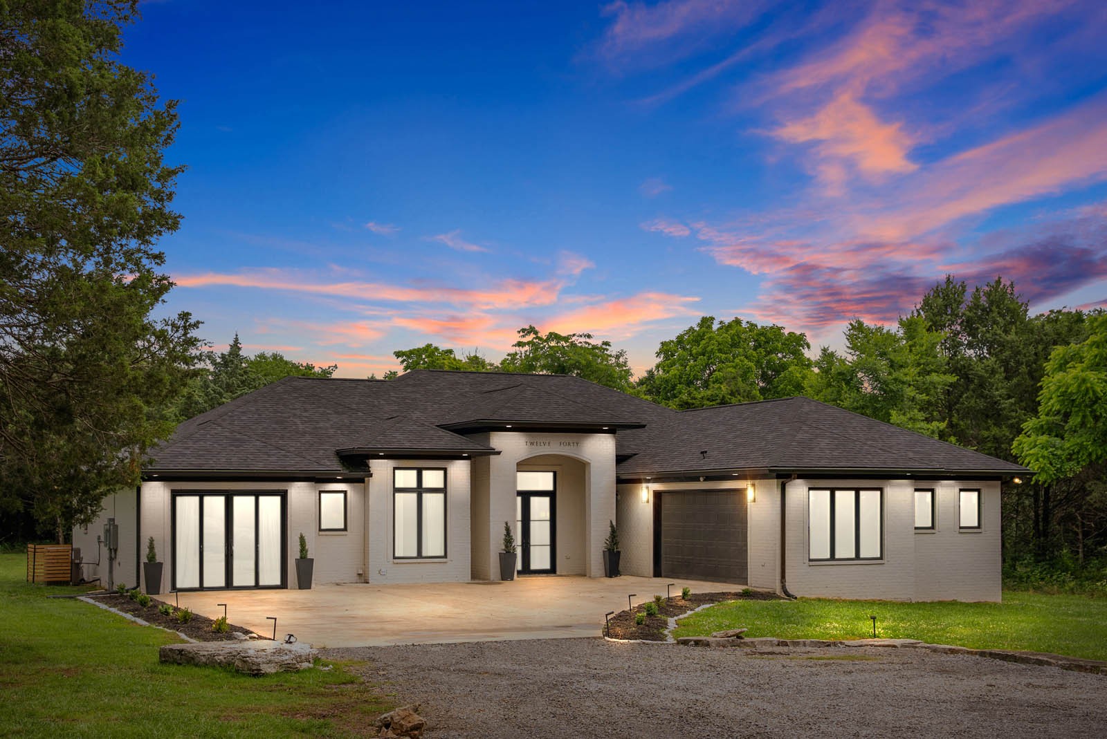 1240 John Windrow Rd