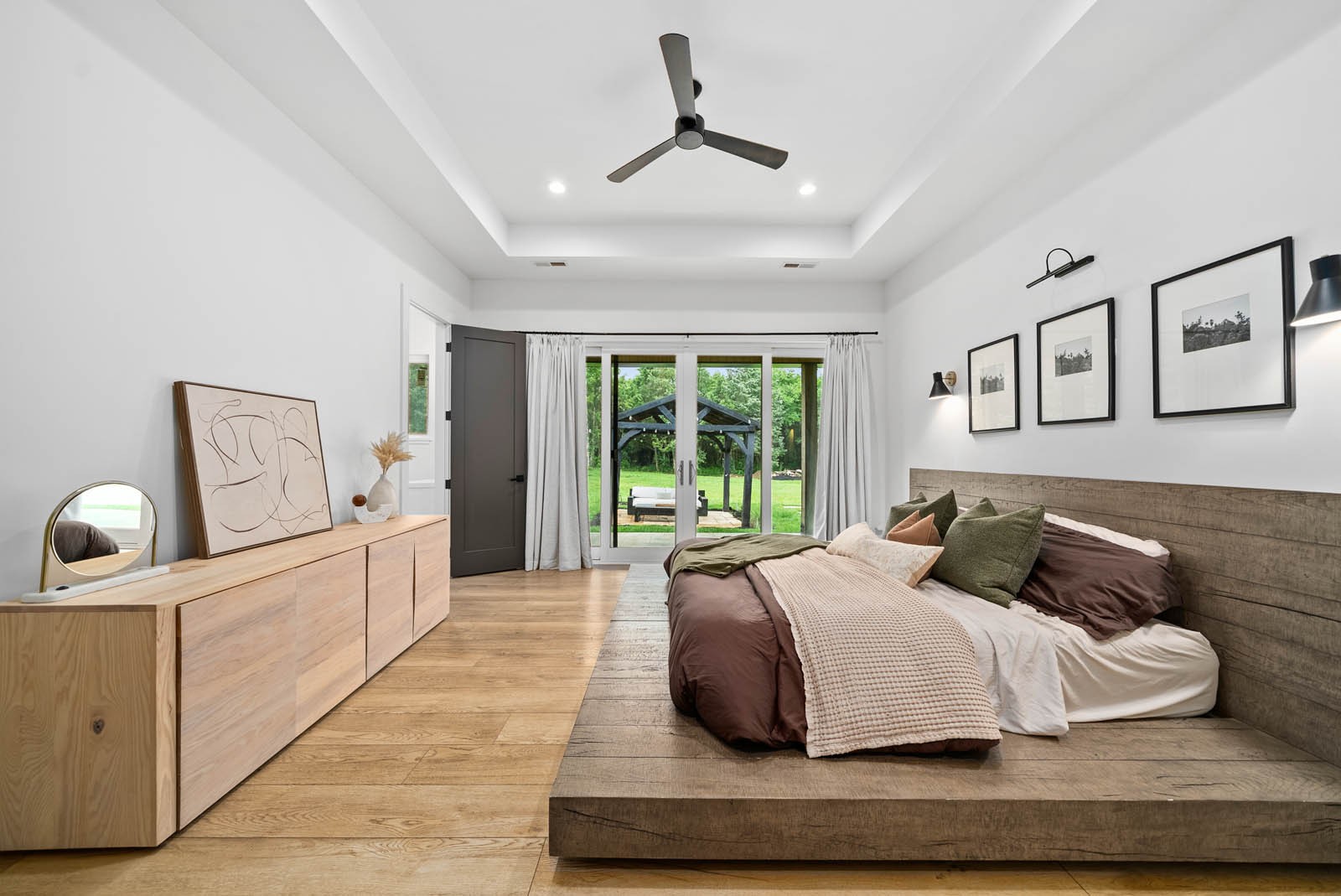 1240 John Windrow Rd