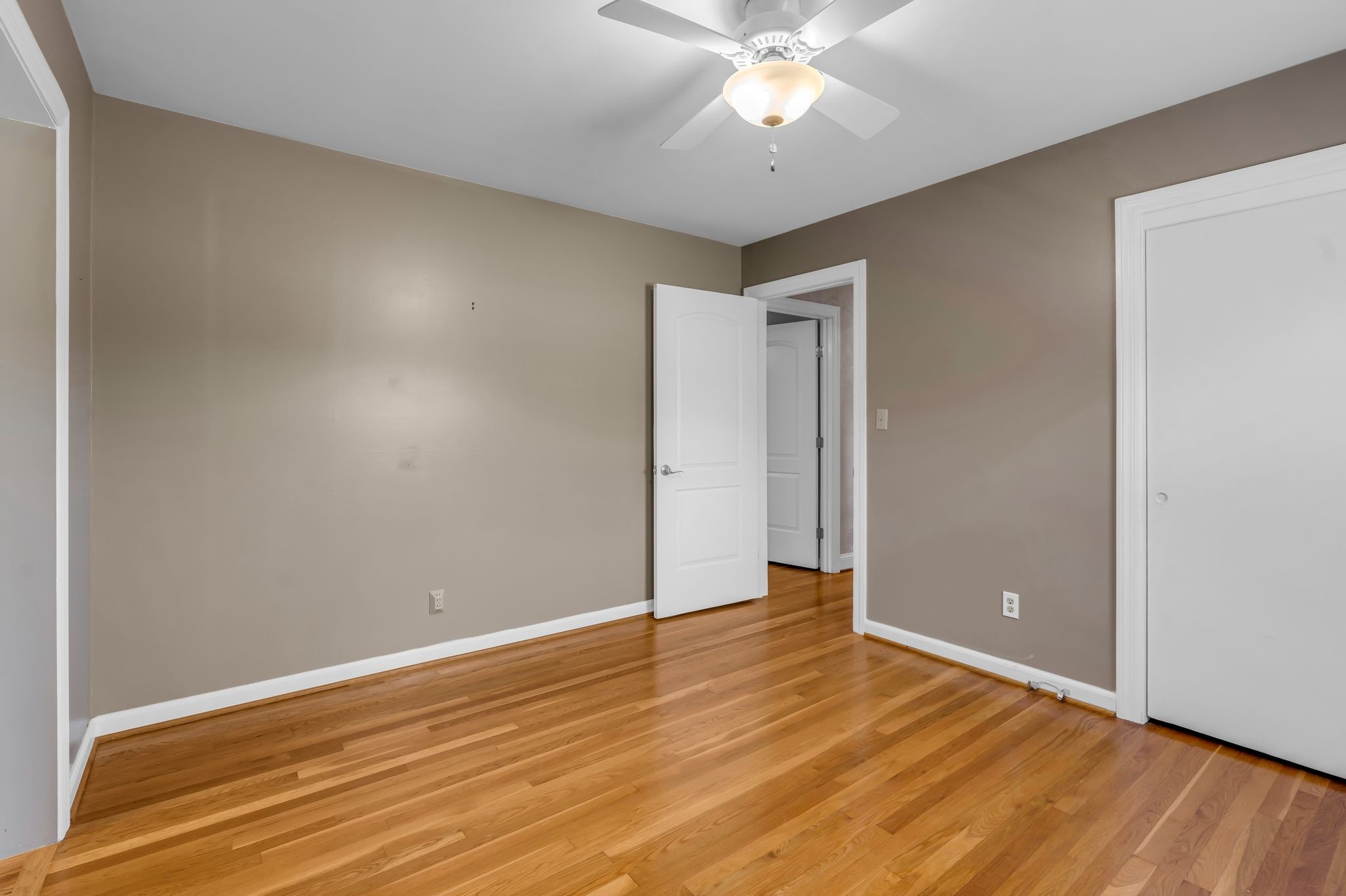 101 Cedarwood Dr