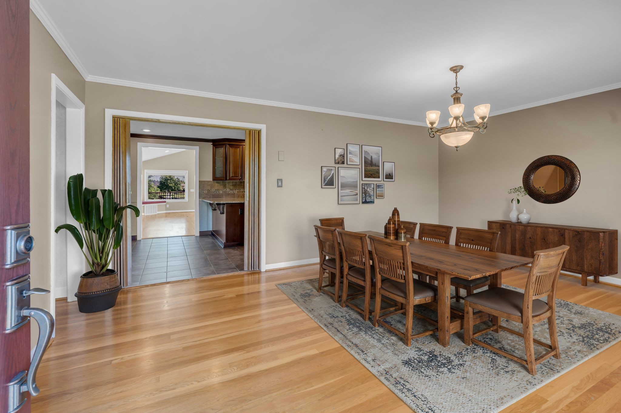 101 Cedarwood Dr