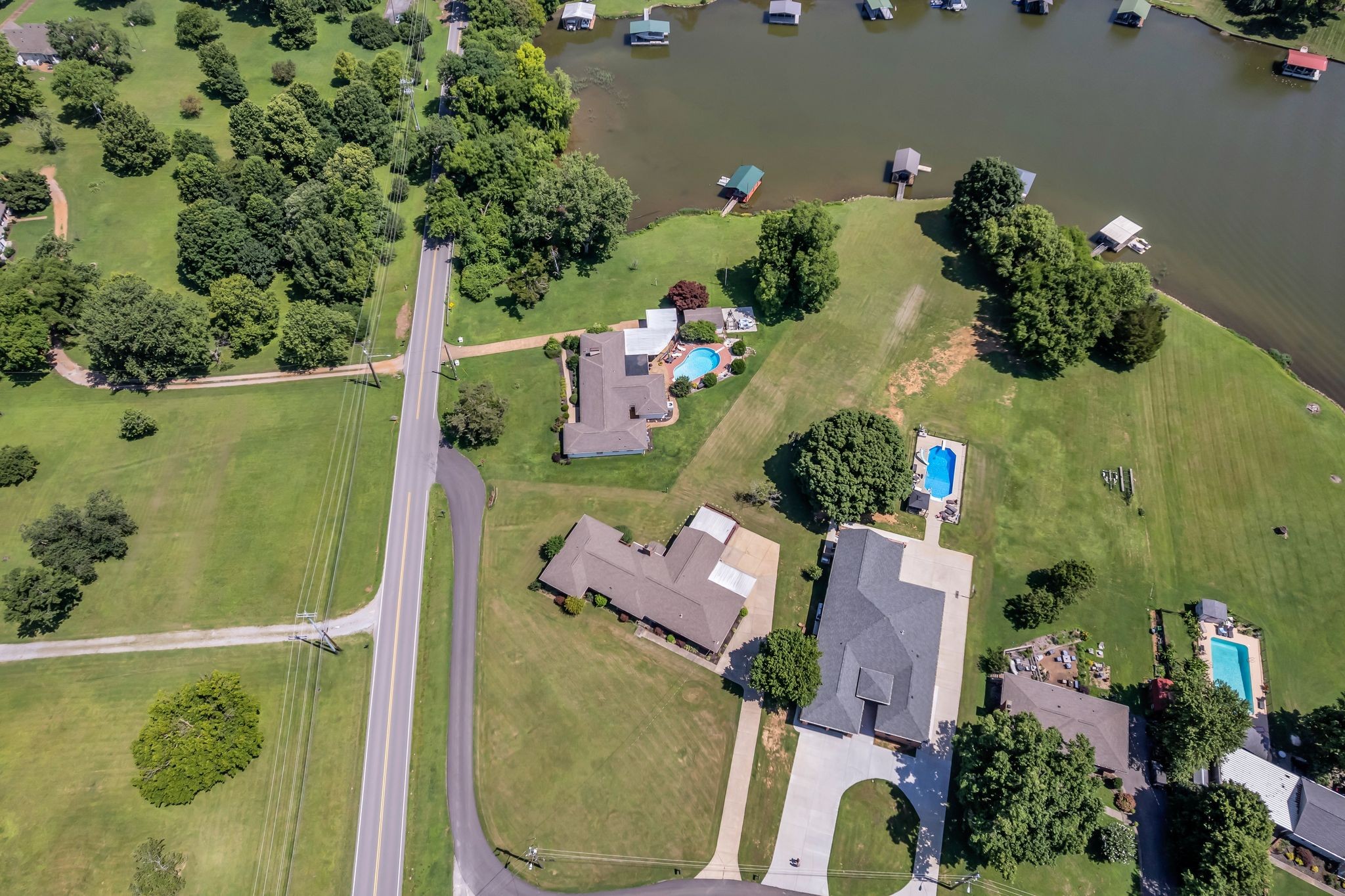 101 Cedarwood Dr