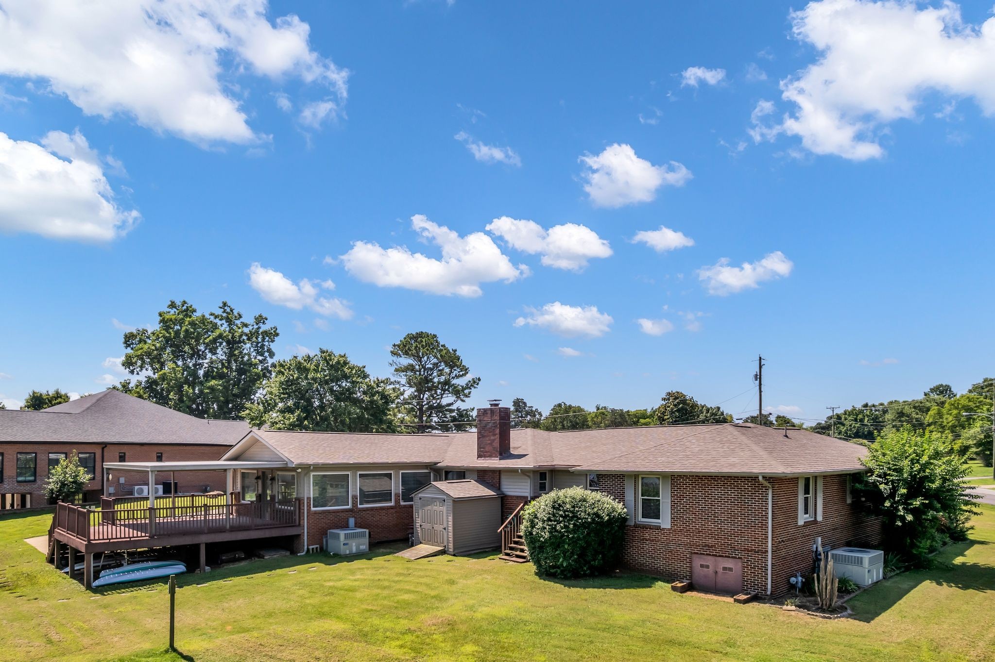 101 Cedarwood Dr