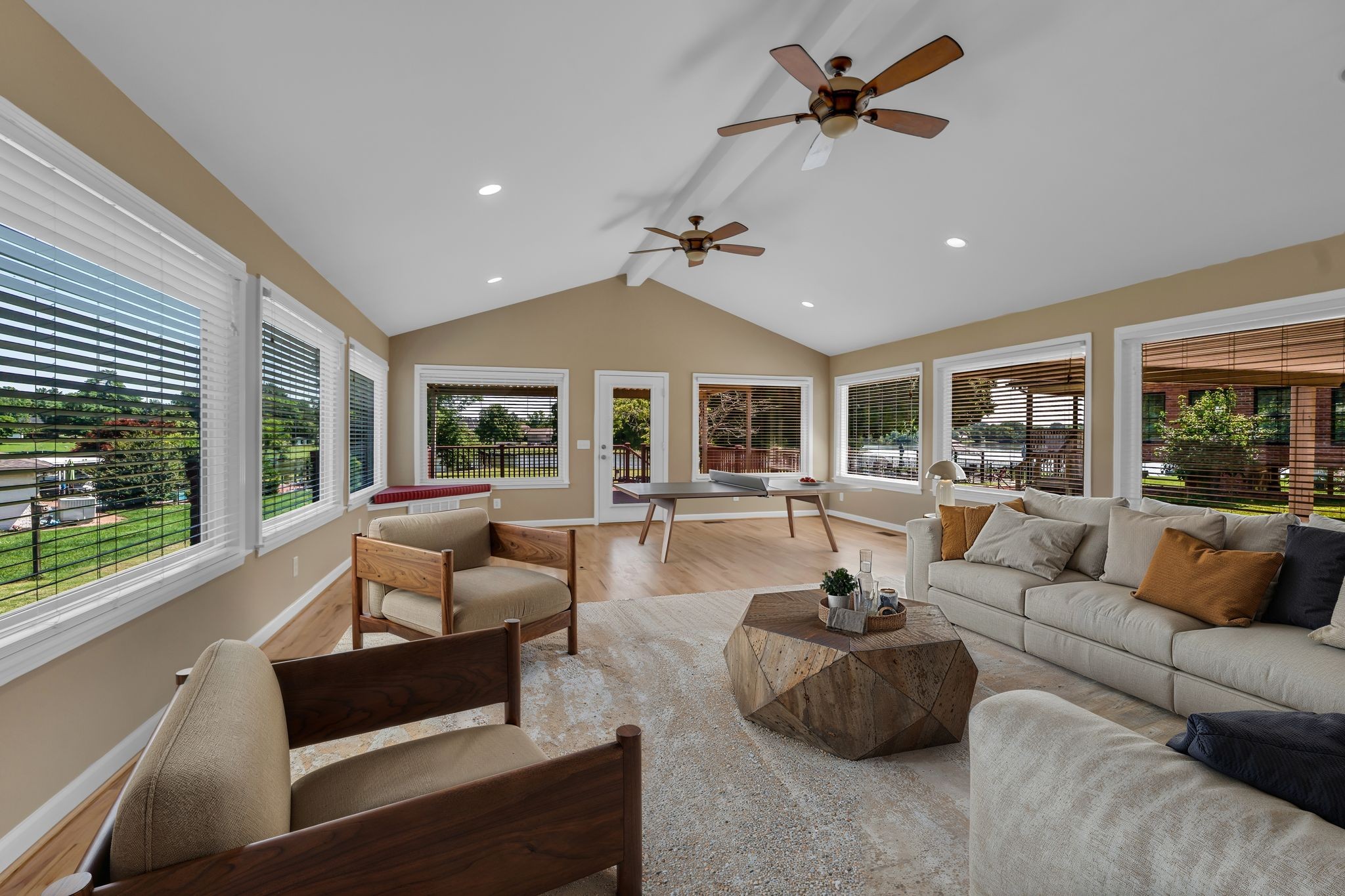101 Cedarwood Dr