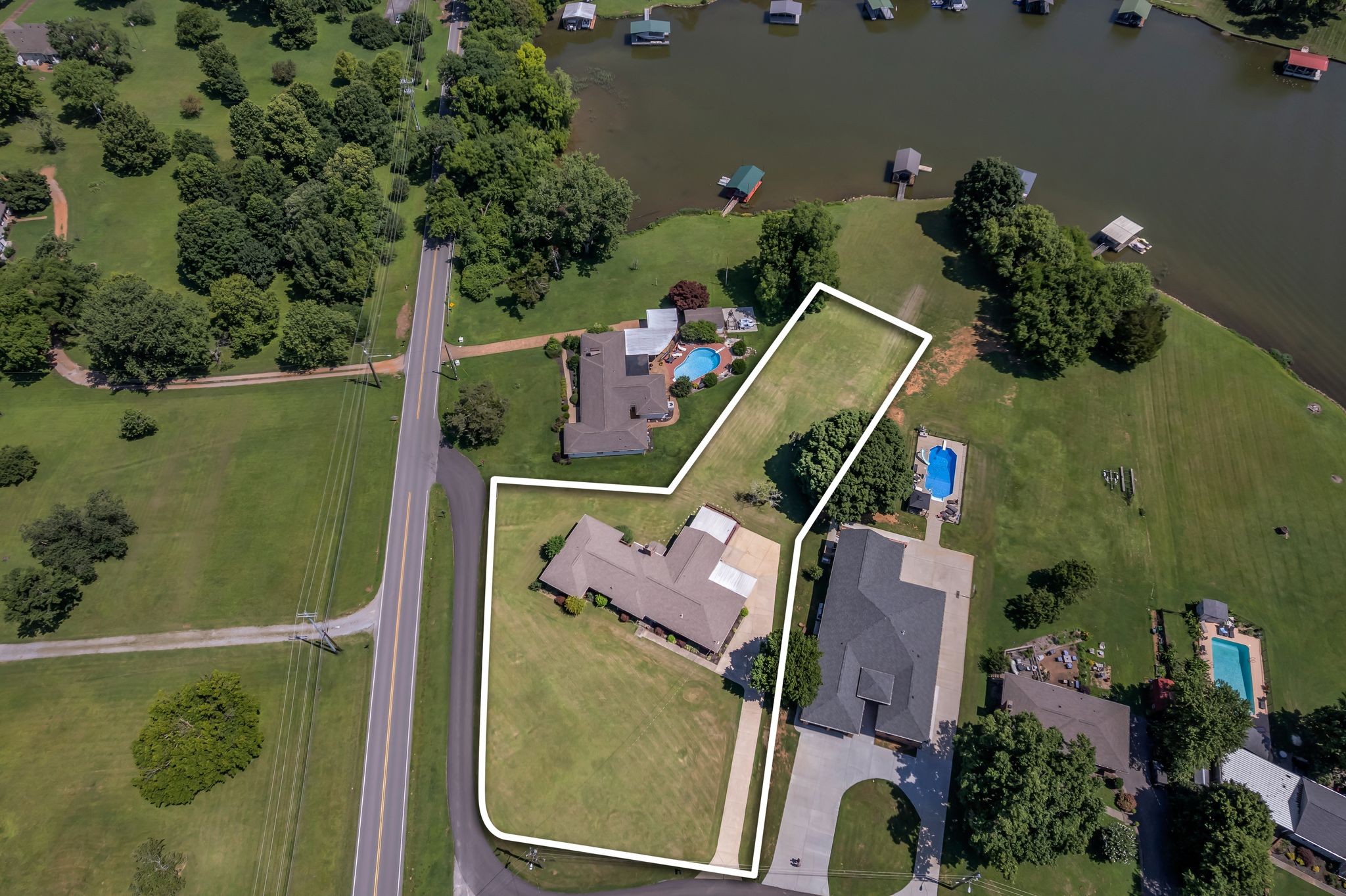 101 Cedarwood Dr