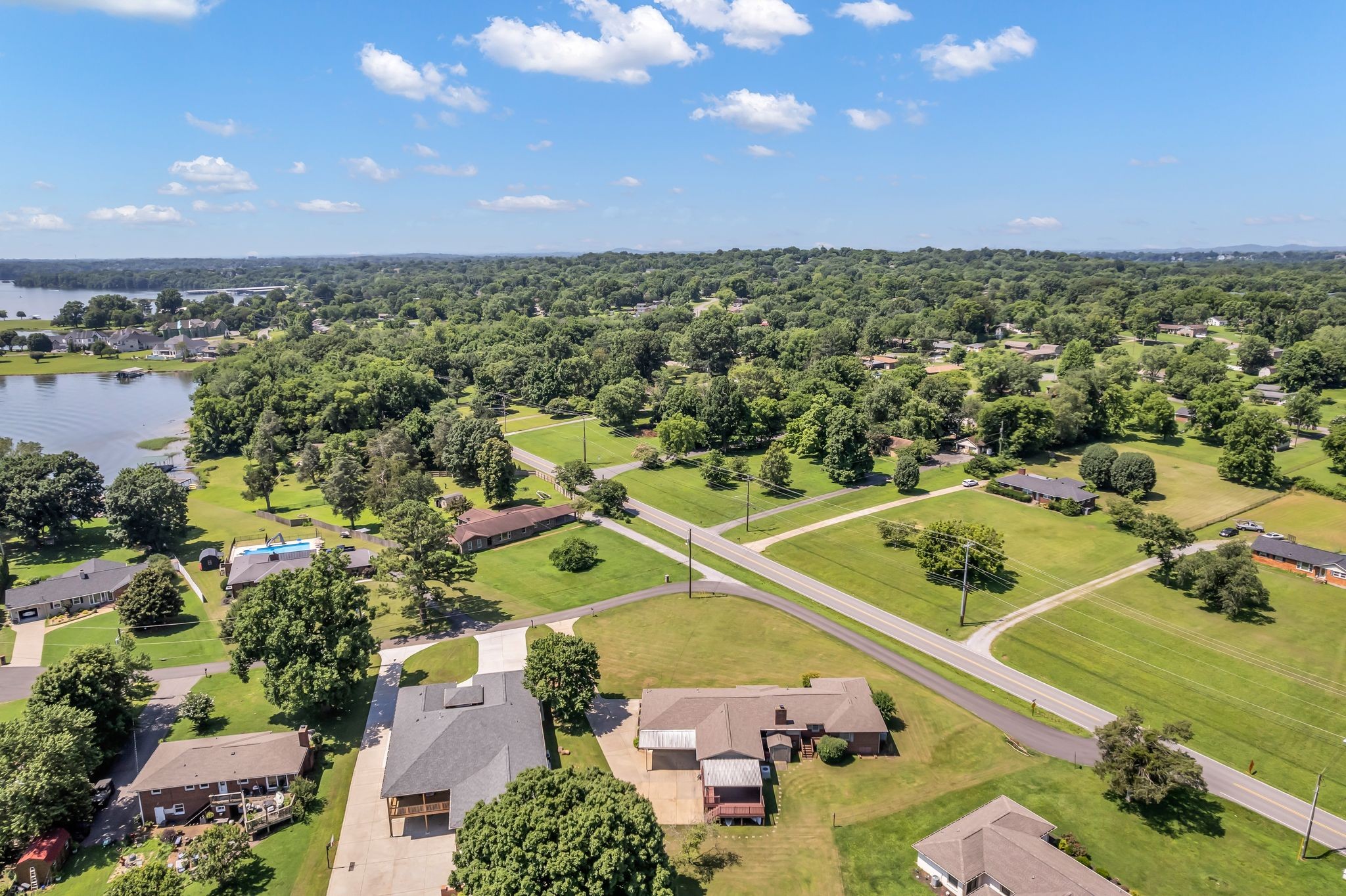 101 Cedarwood Dr