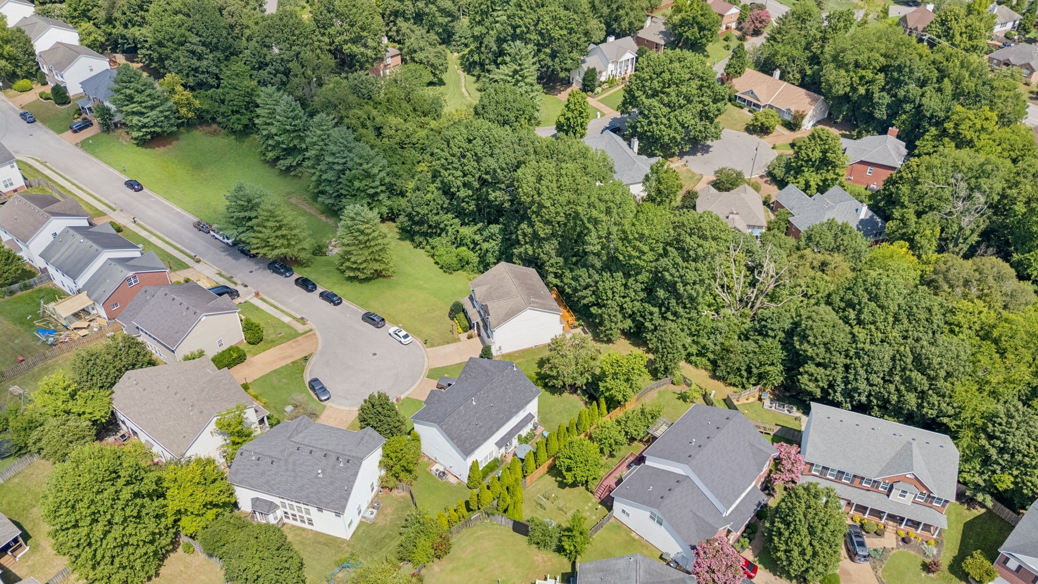 7404 Kreitner Dr