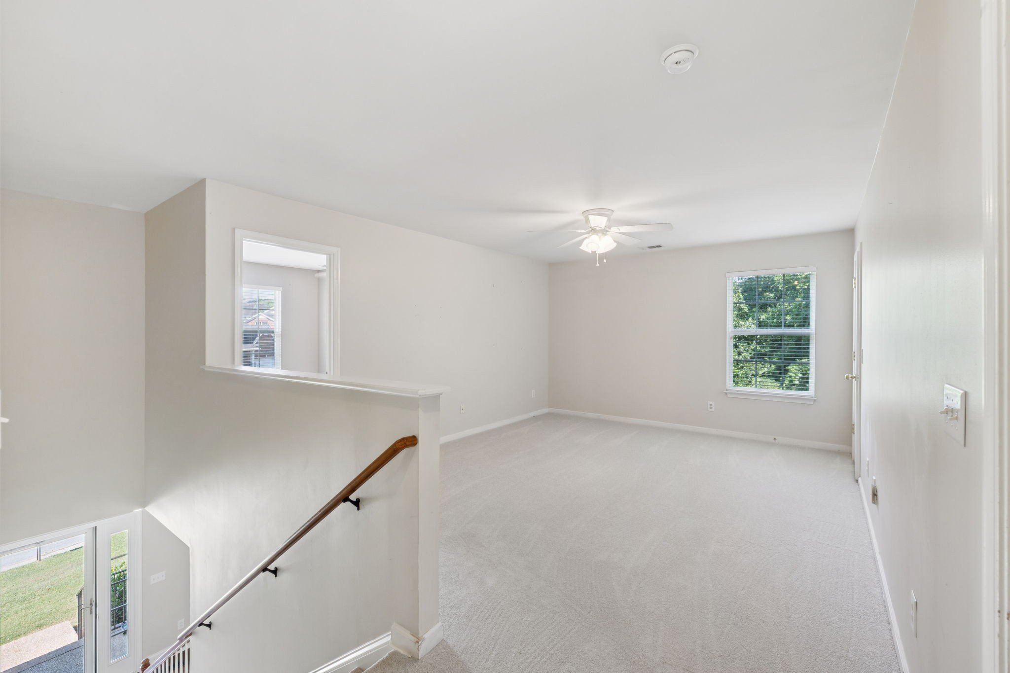 7404 Kreitner Dr