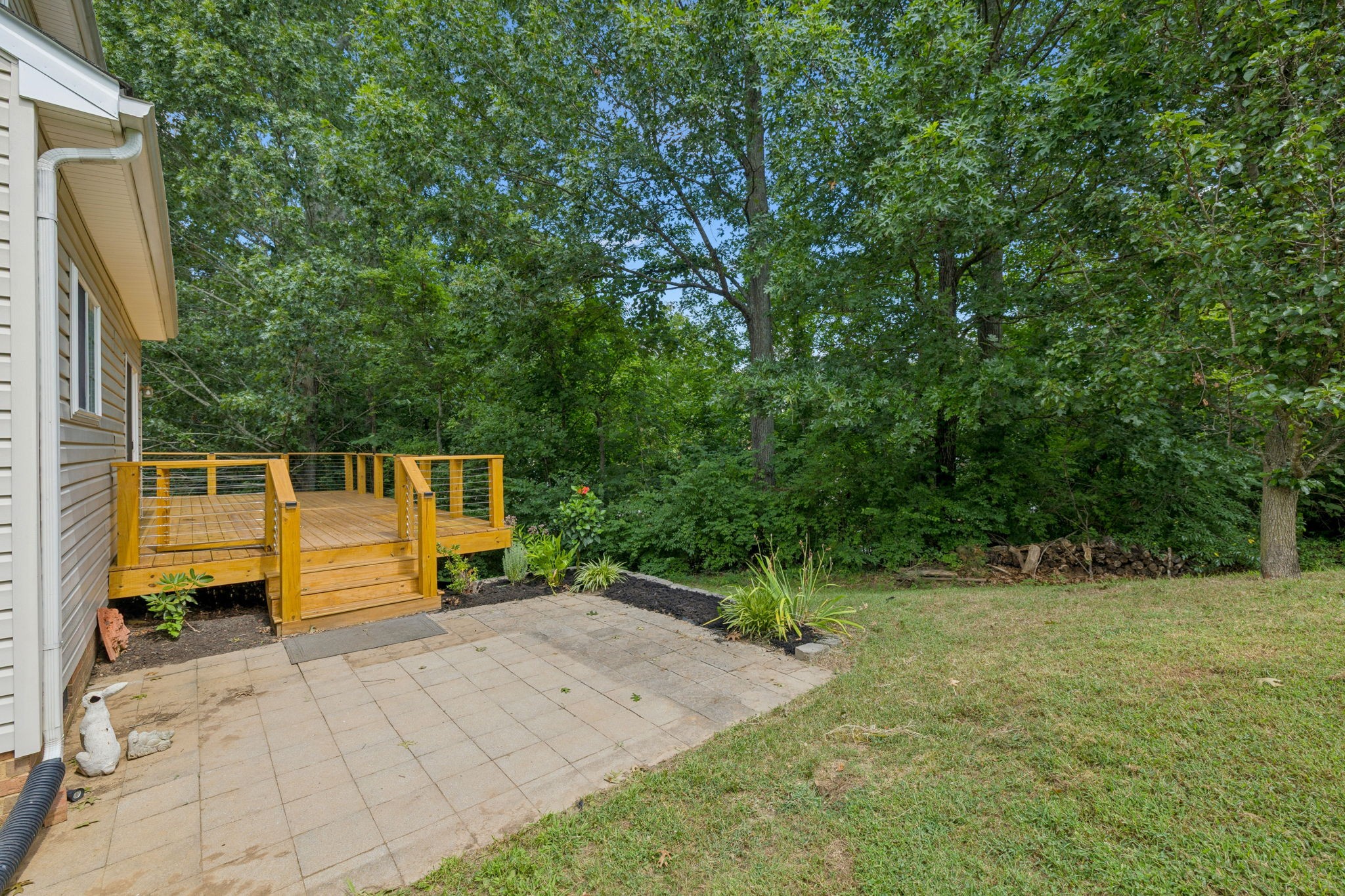 7404 Kreitner Dr