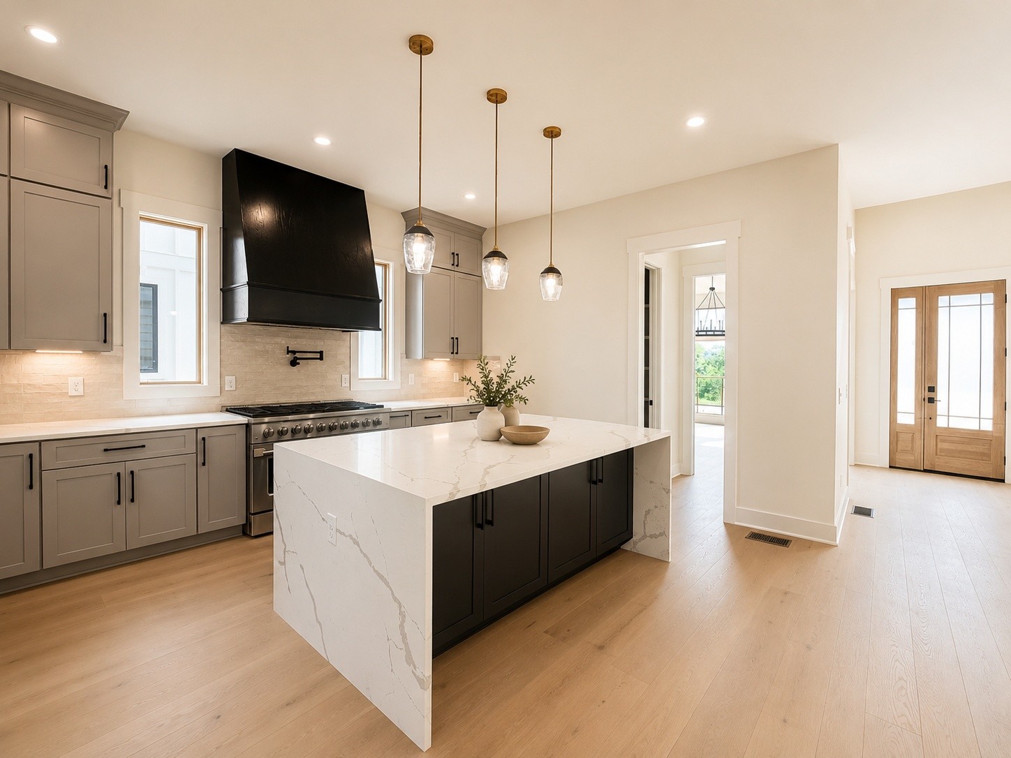 787 Summit Oaks Ct
