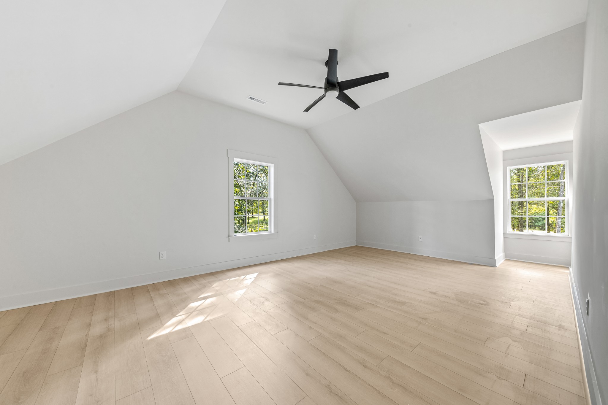4757 Wildberry Ln