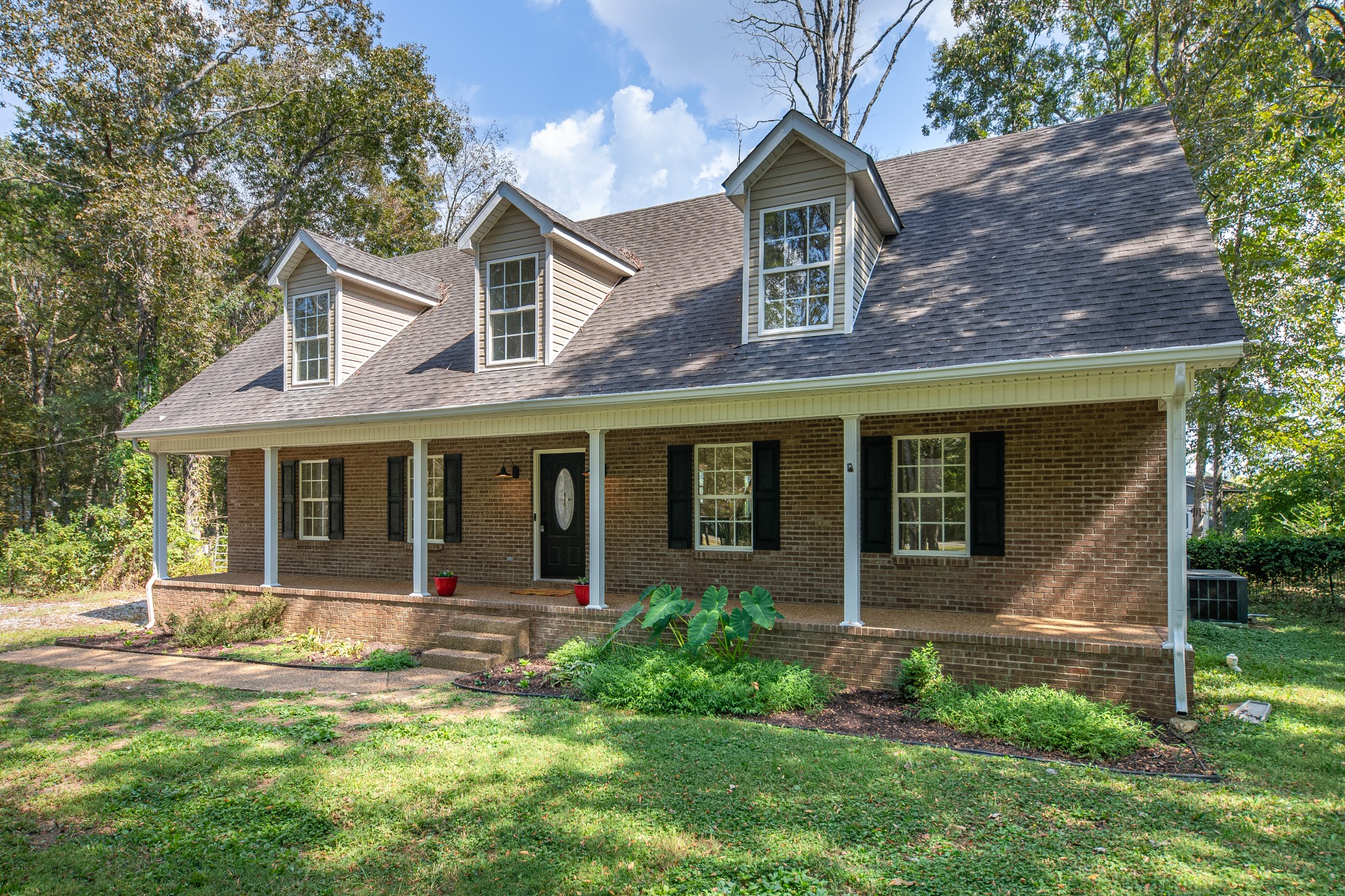 4757 Wildberry Ln