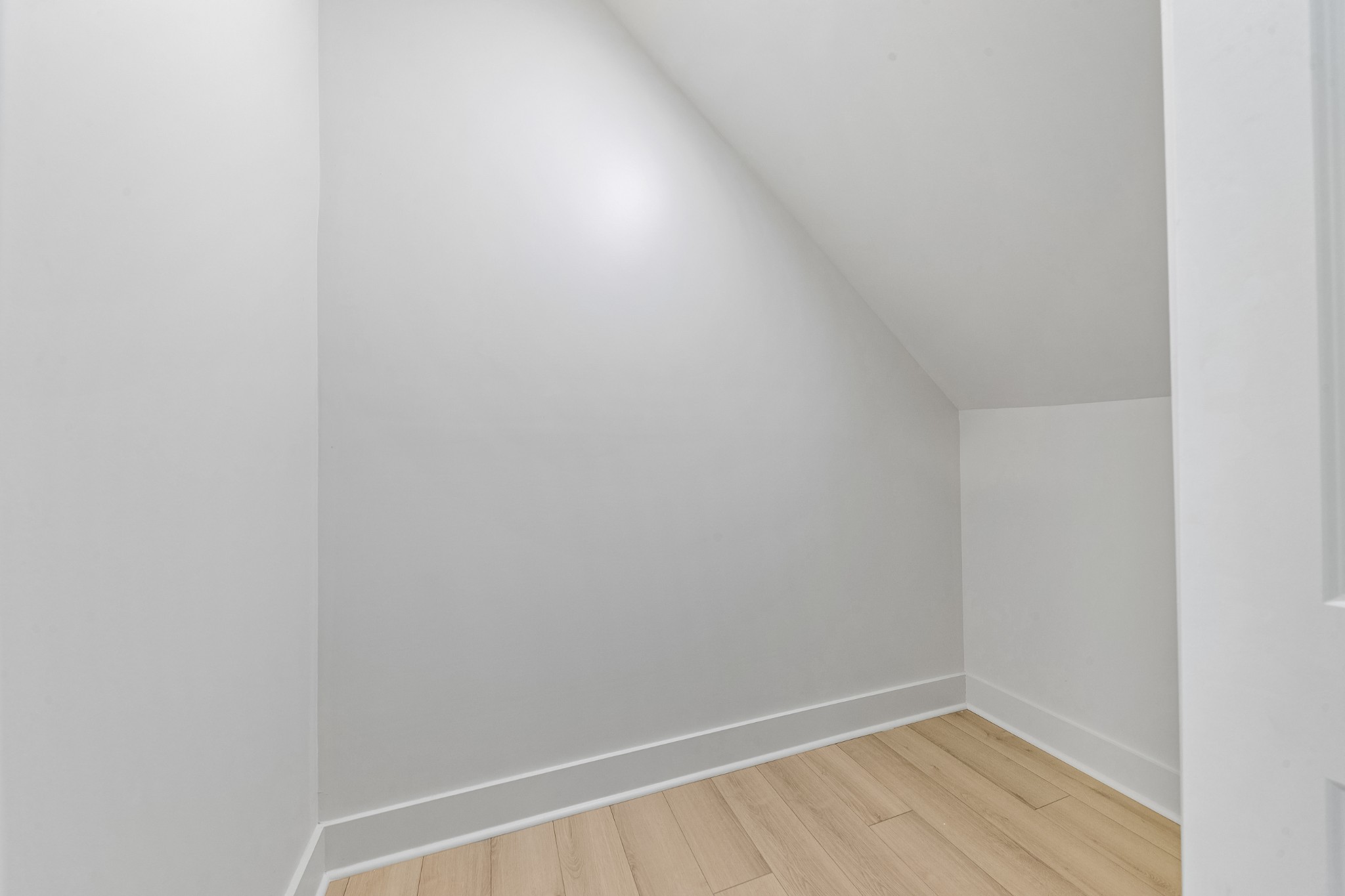 4757 Wildberry Ln