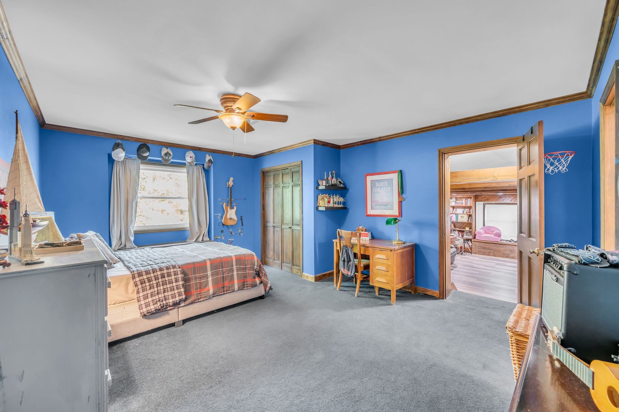 103 Lexington Sta