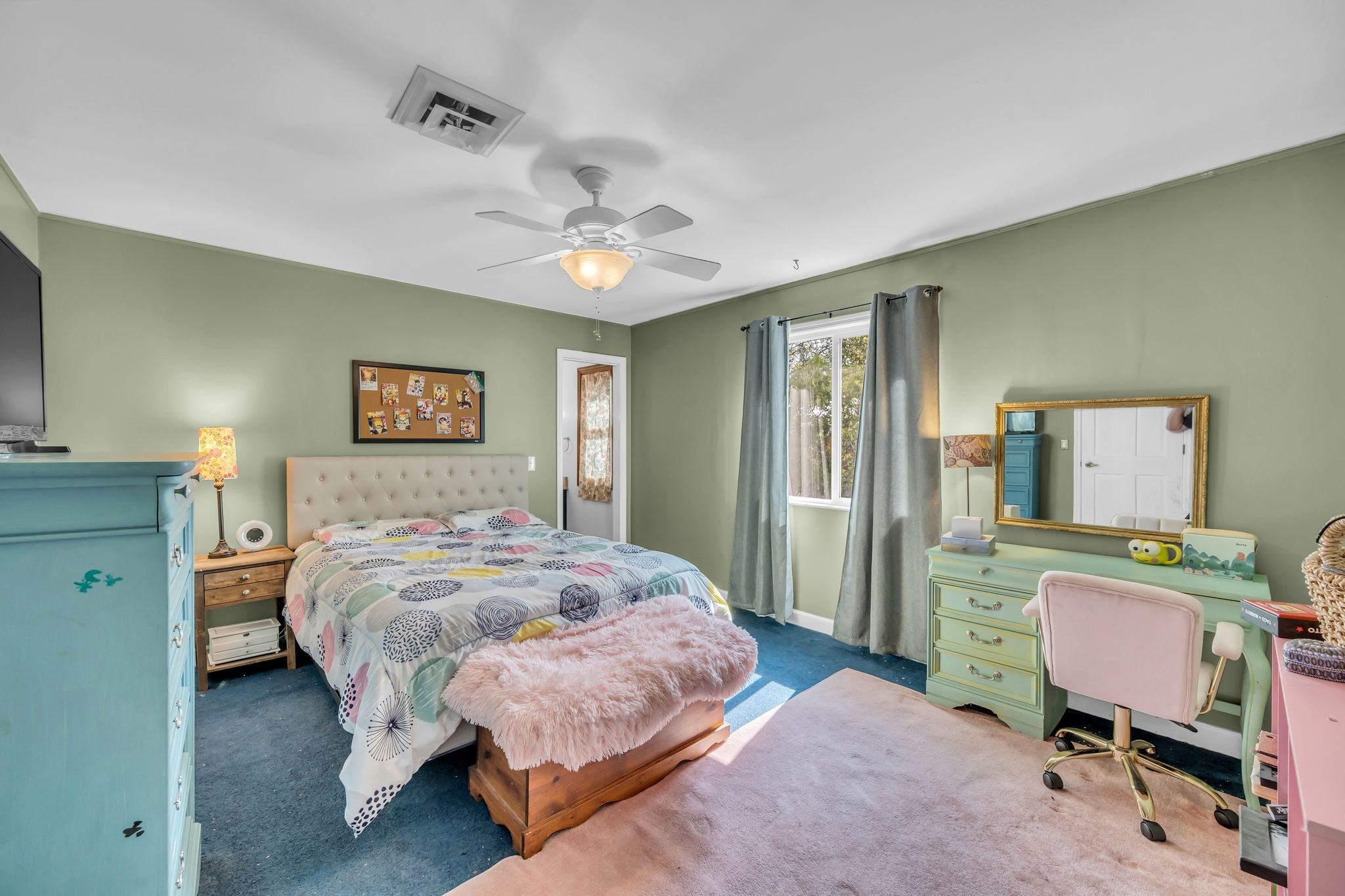 103 Lexington Sta