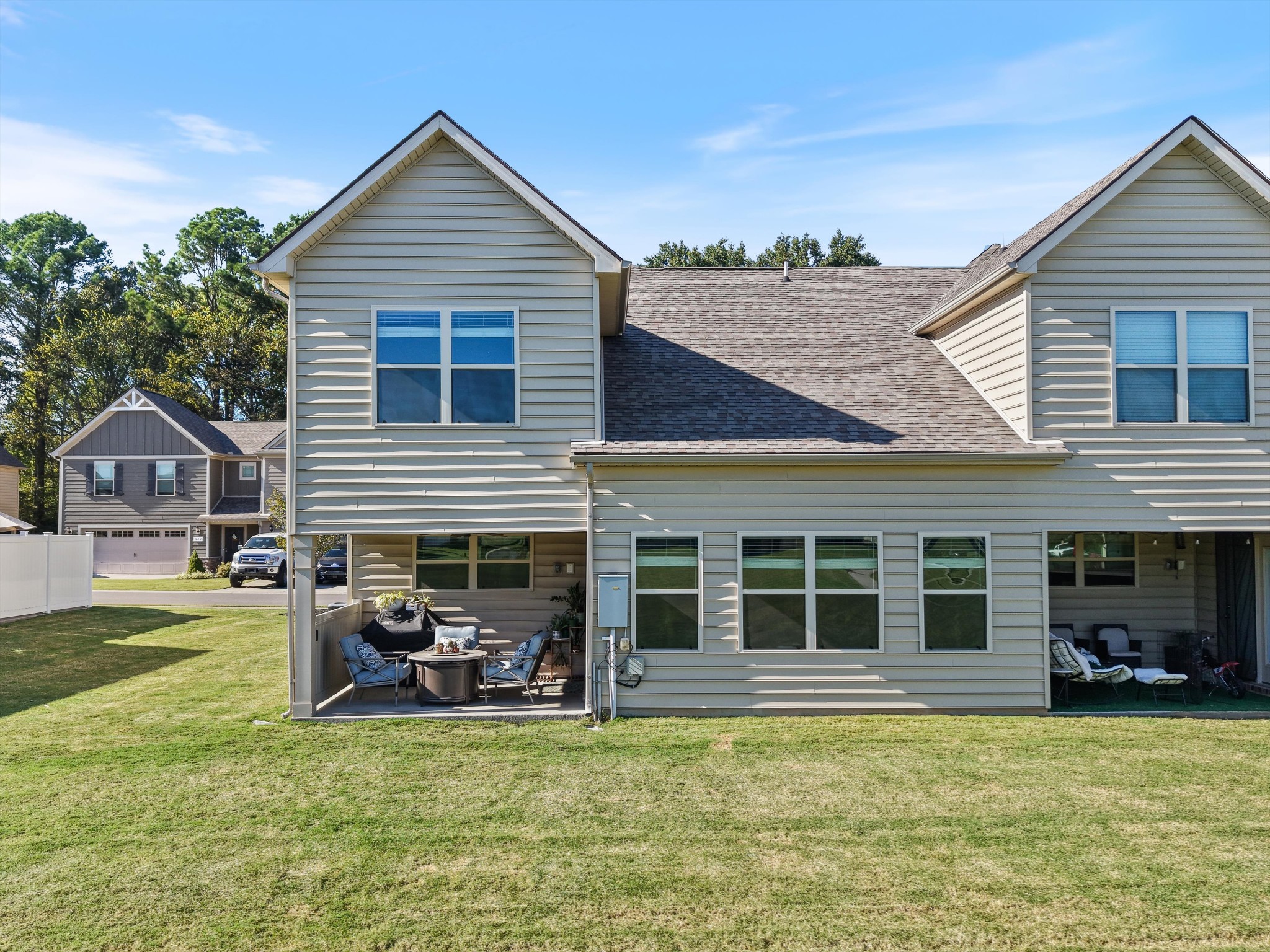 320 Longhorn Dr