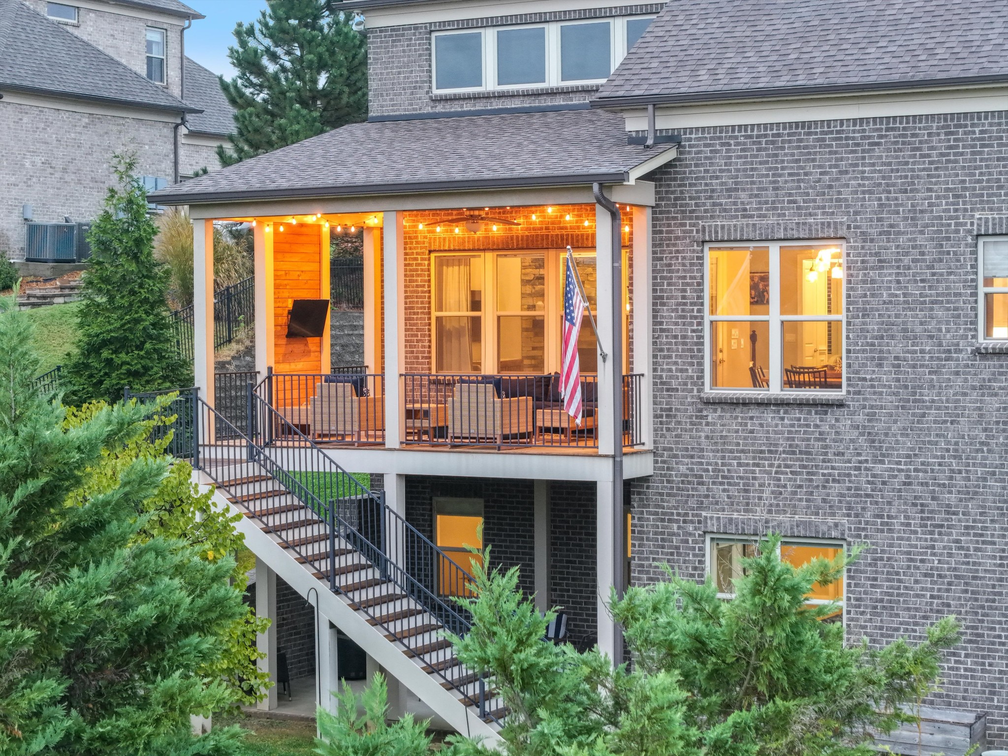 9535 Whitby Crest Ct