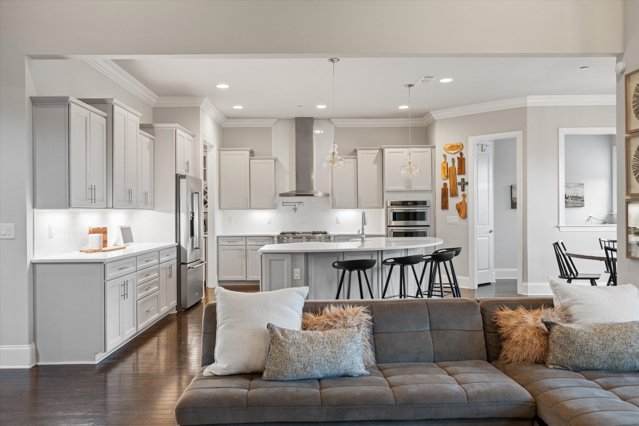 9535 Whitby Crest Ct