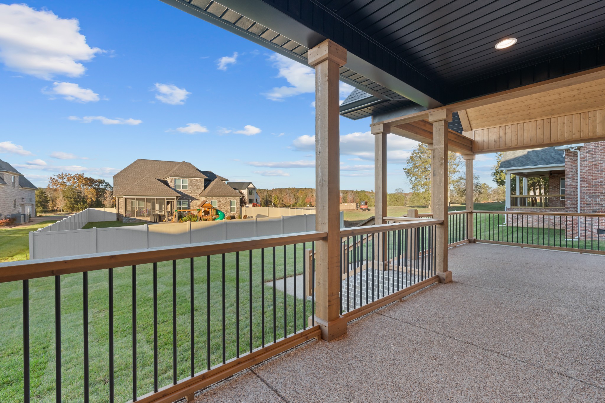 1105 Collin Dr #218