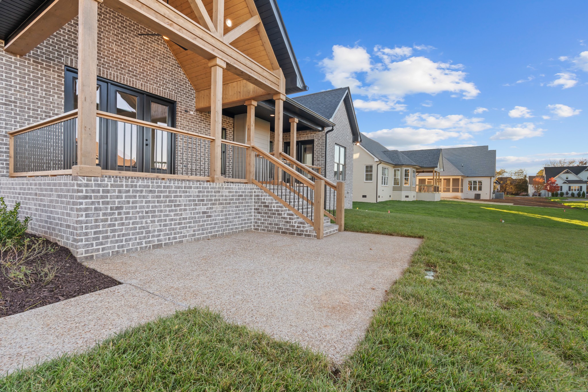 1105 Collin Dr #218