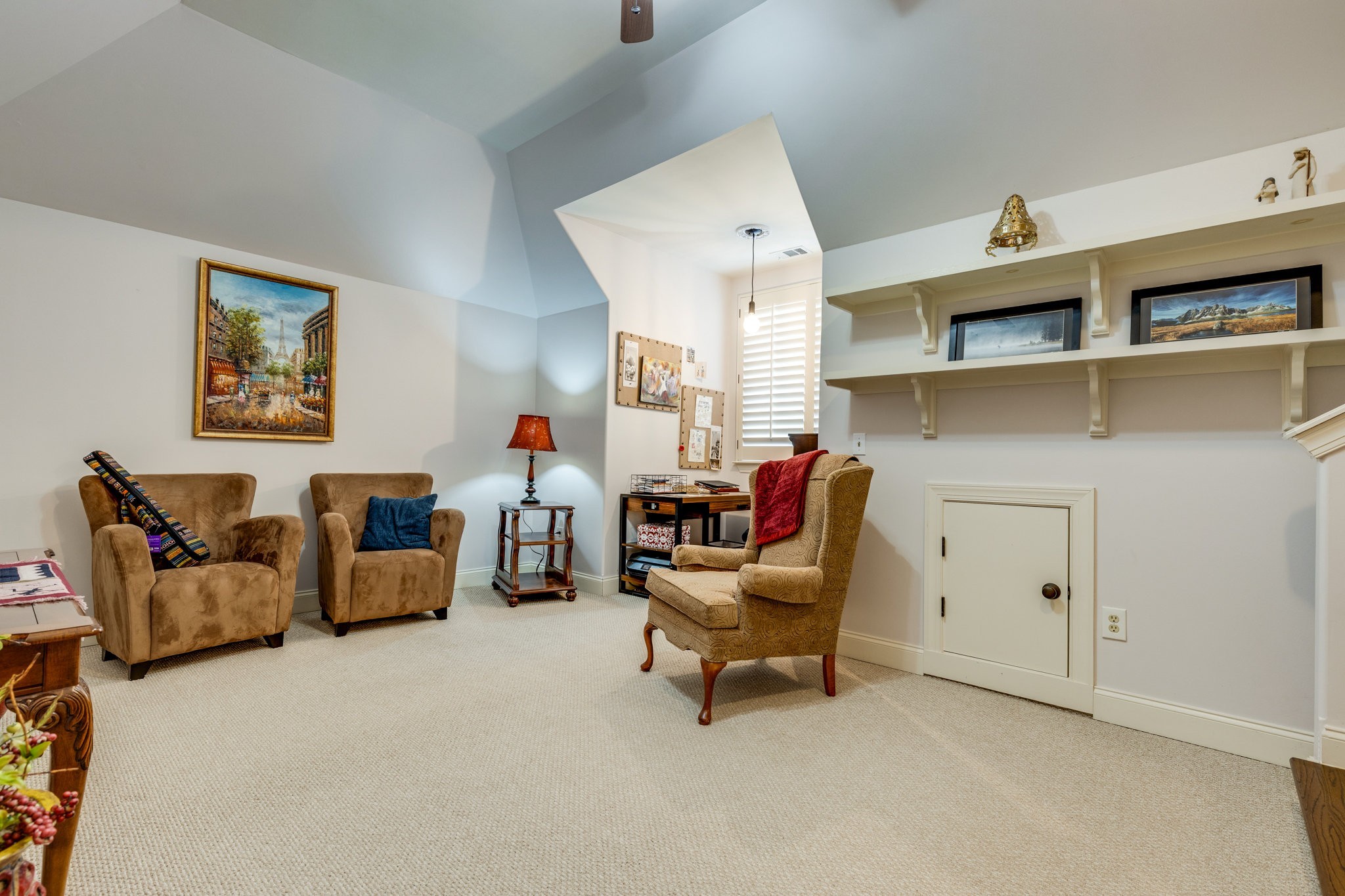 228 Valley Bend Dr