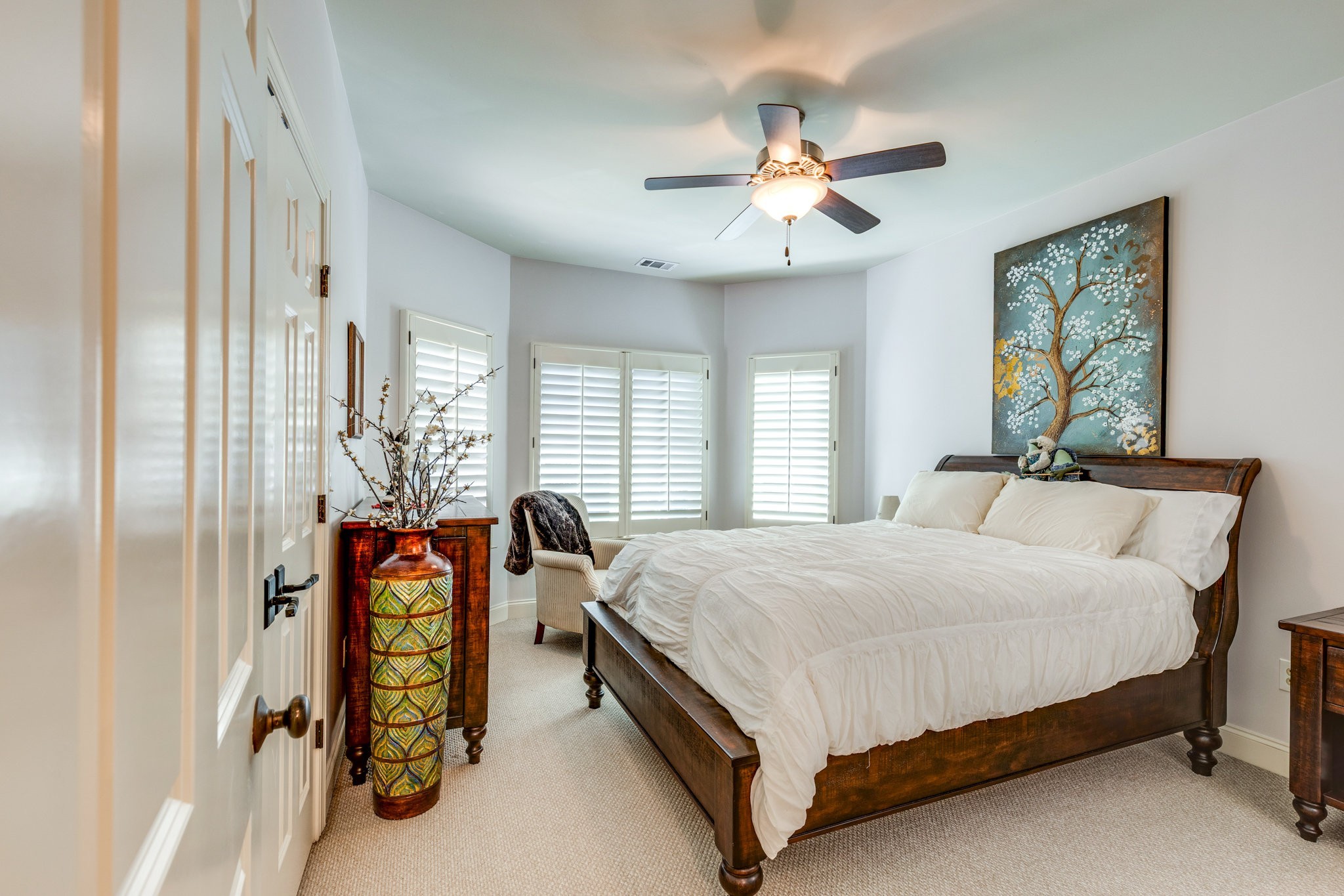 228 Valley Bend Dr